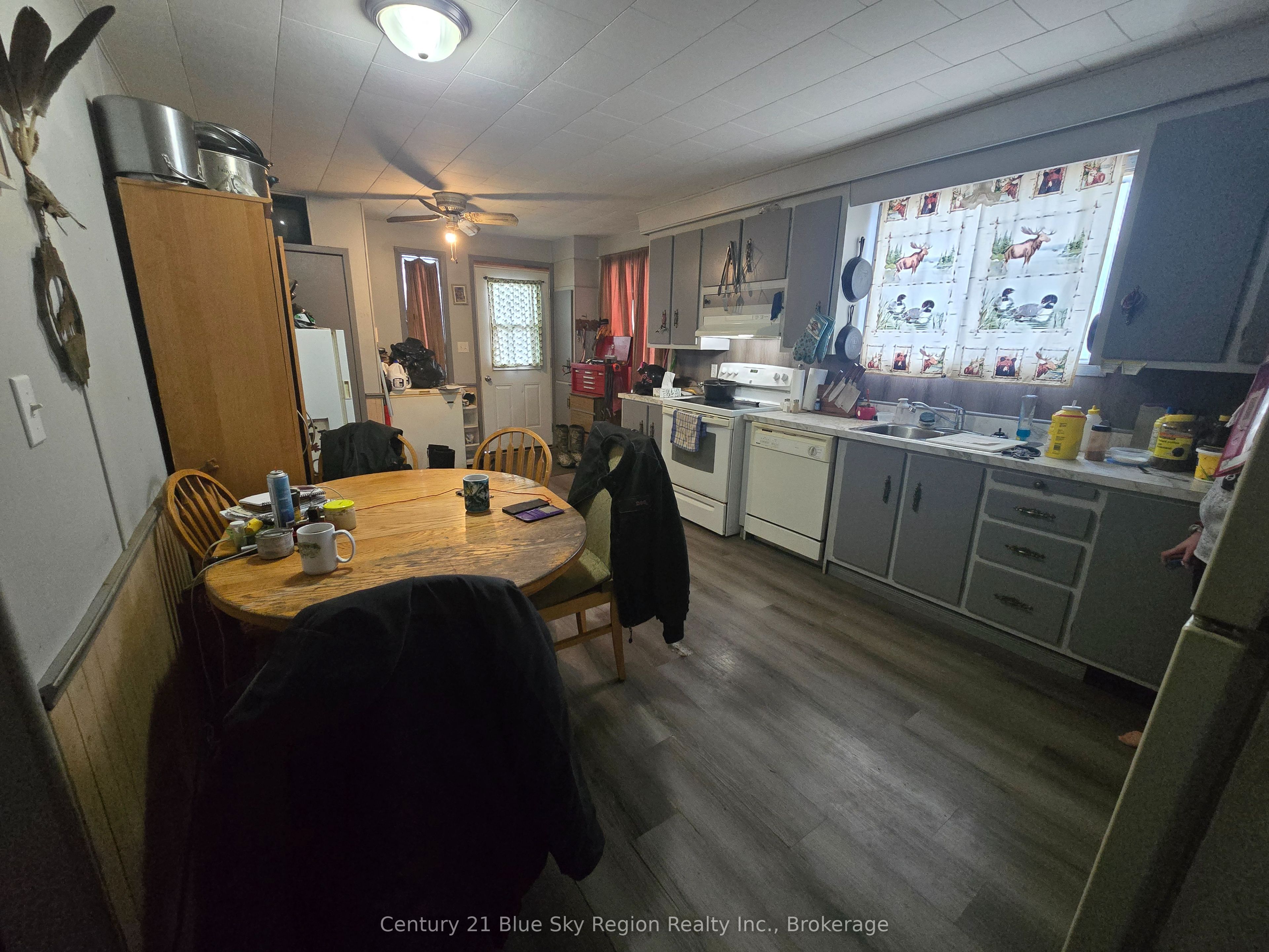 100 Nipissing Street Property Photo 17