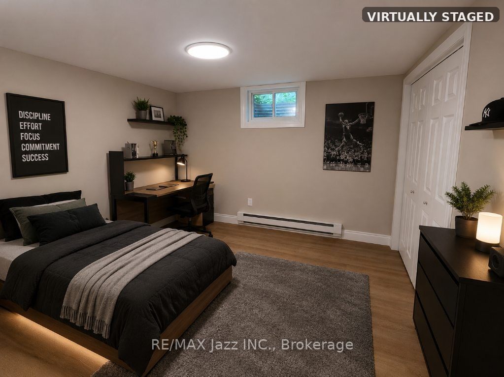 624 Stewart Street B Property Photo 8