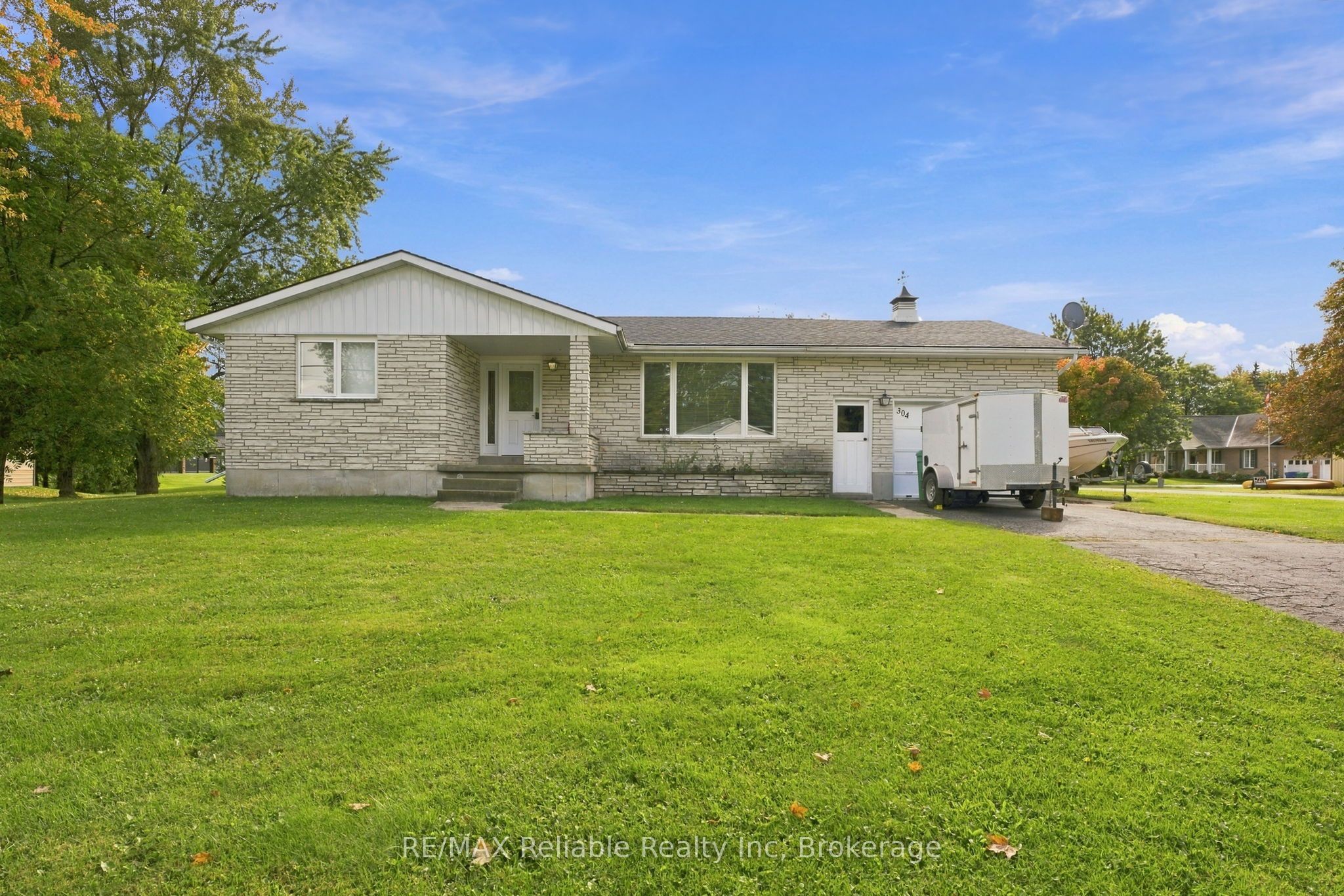 304 Morris Street Property Photo 1