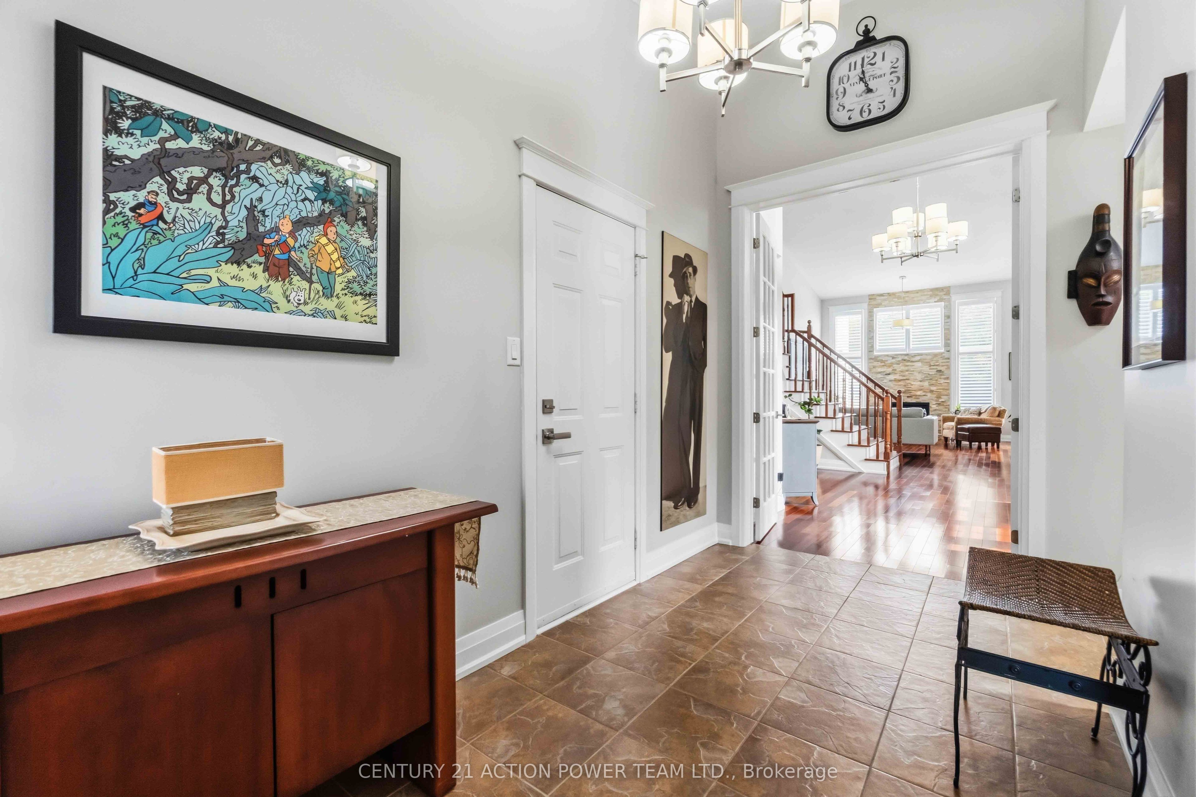 83 Blackshire Circle Property Photo 4