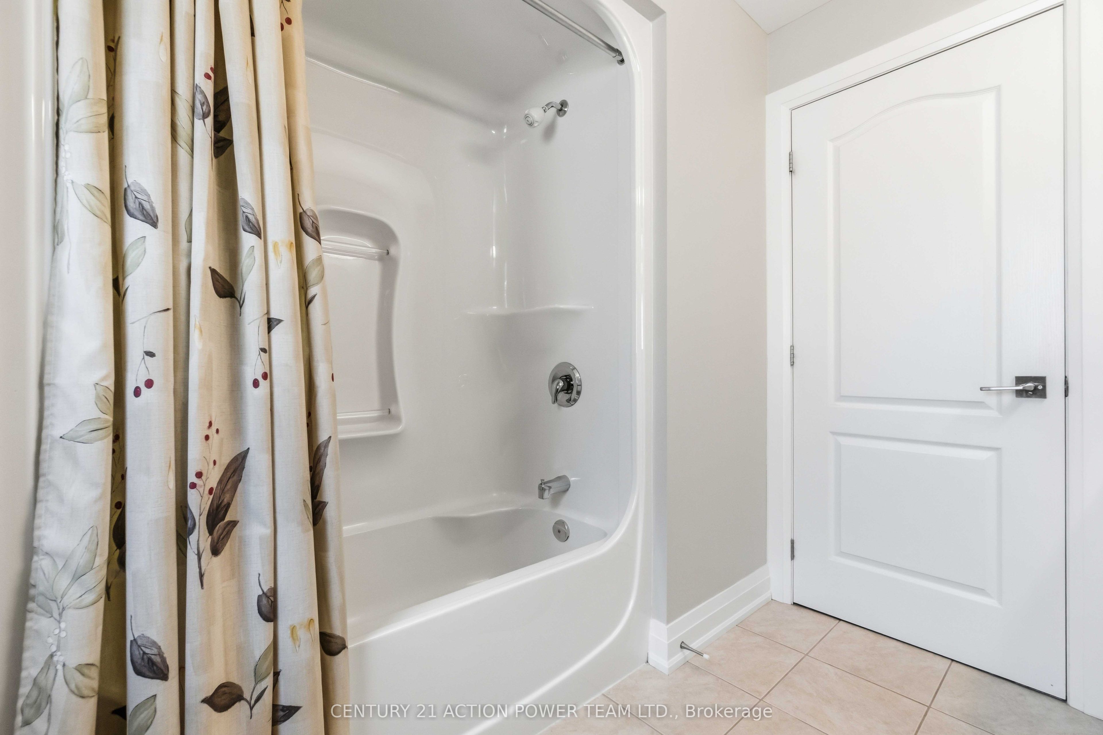 83 Blackshire Circle Property Photo 16