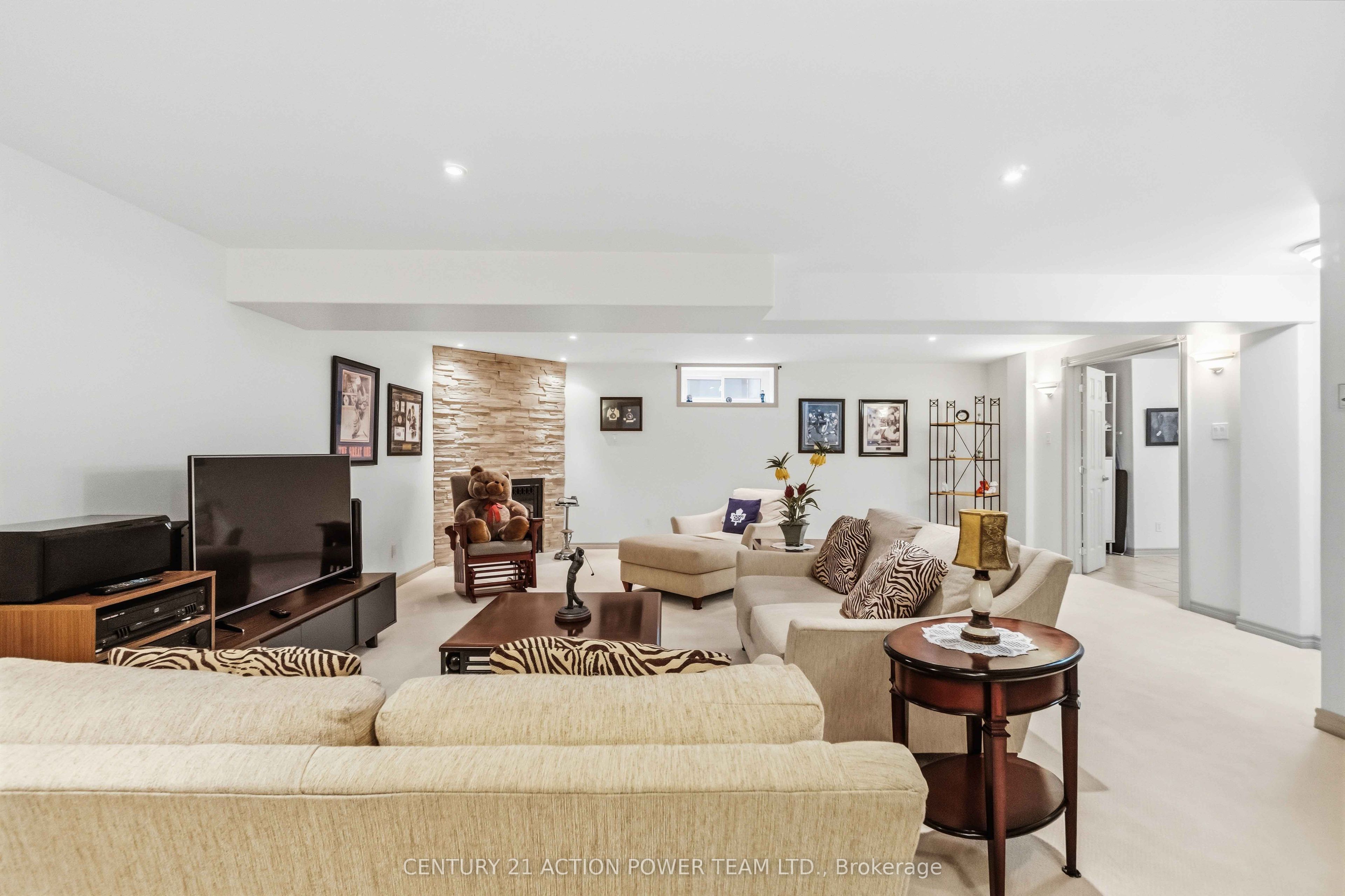 83 Blackshire Circle Property Photo 39