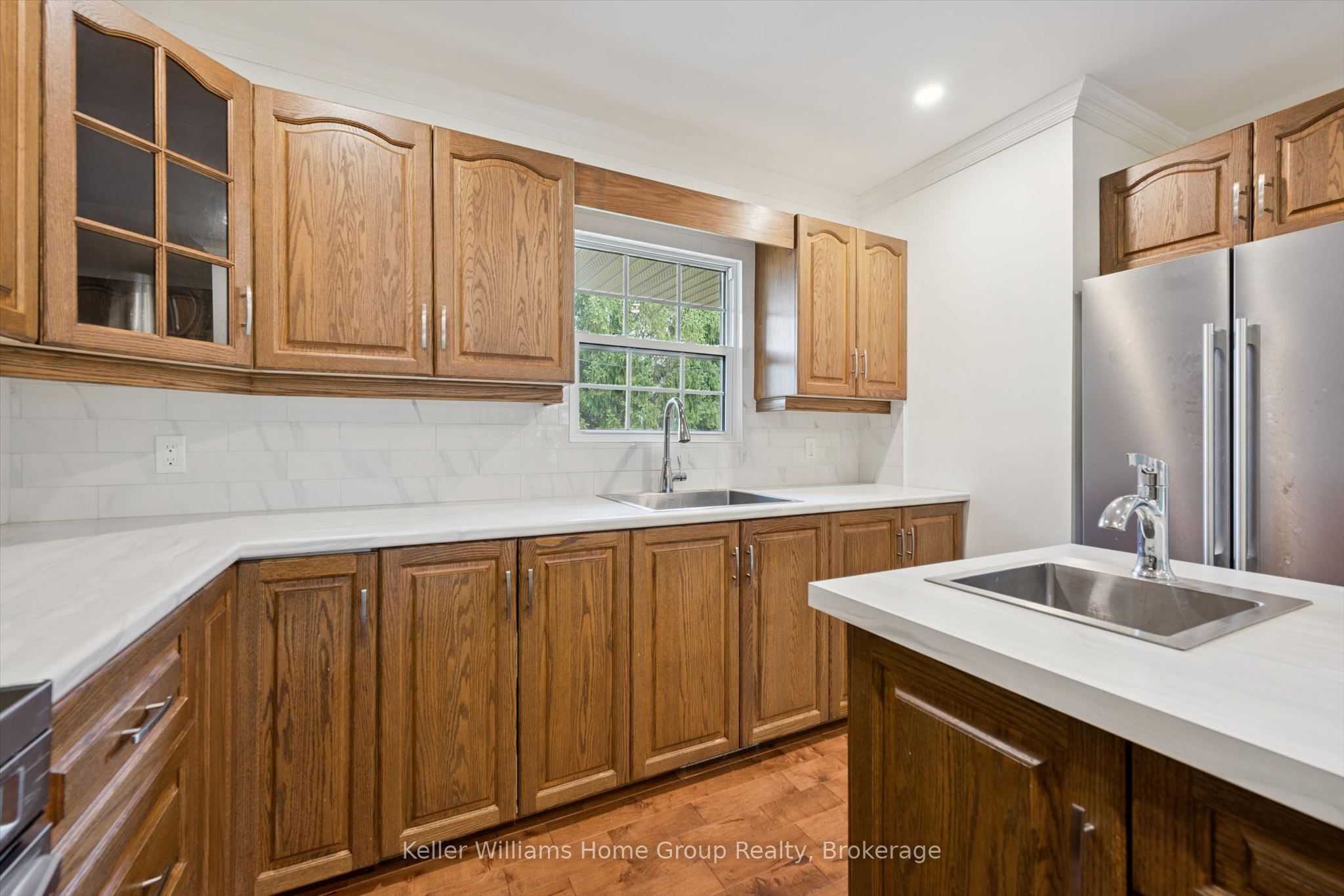 370 Gordon Street Property Photo 12