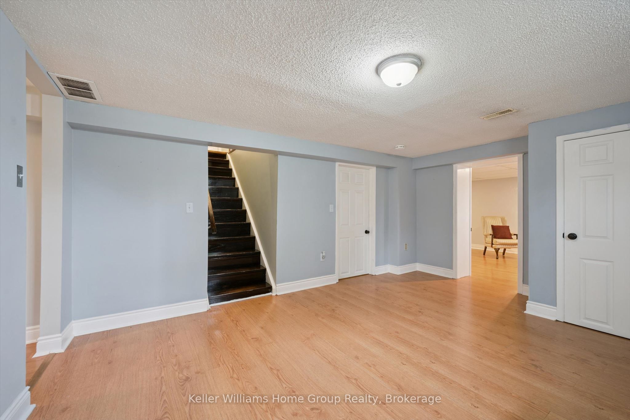 370 Gordon Street Property Photo 24