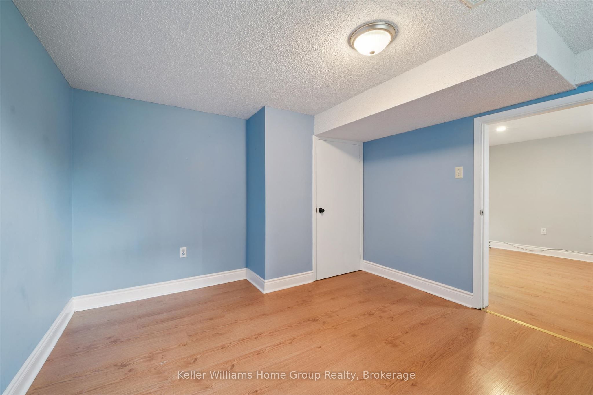 370 Gordon Street Property Photo 31