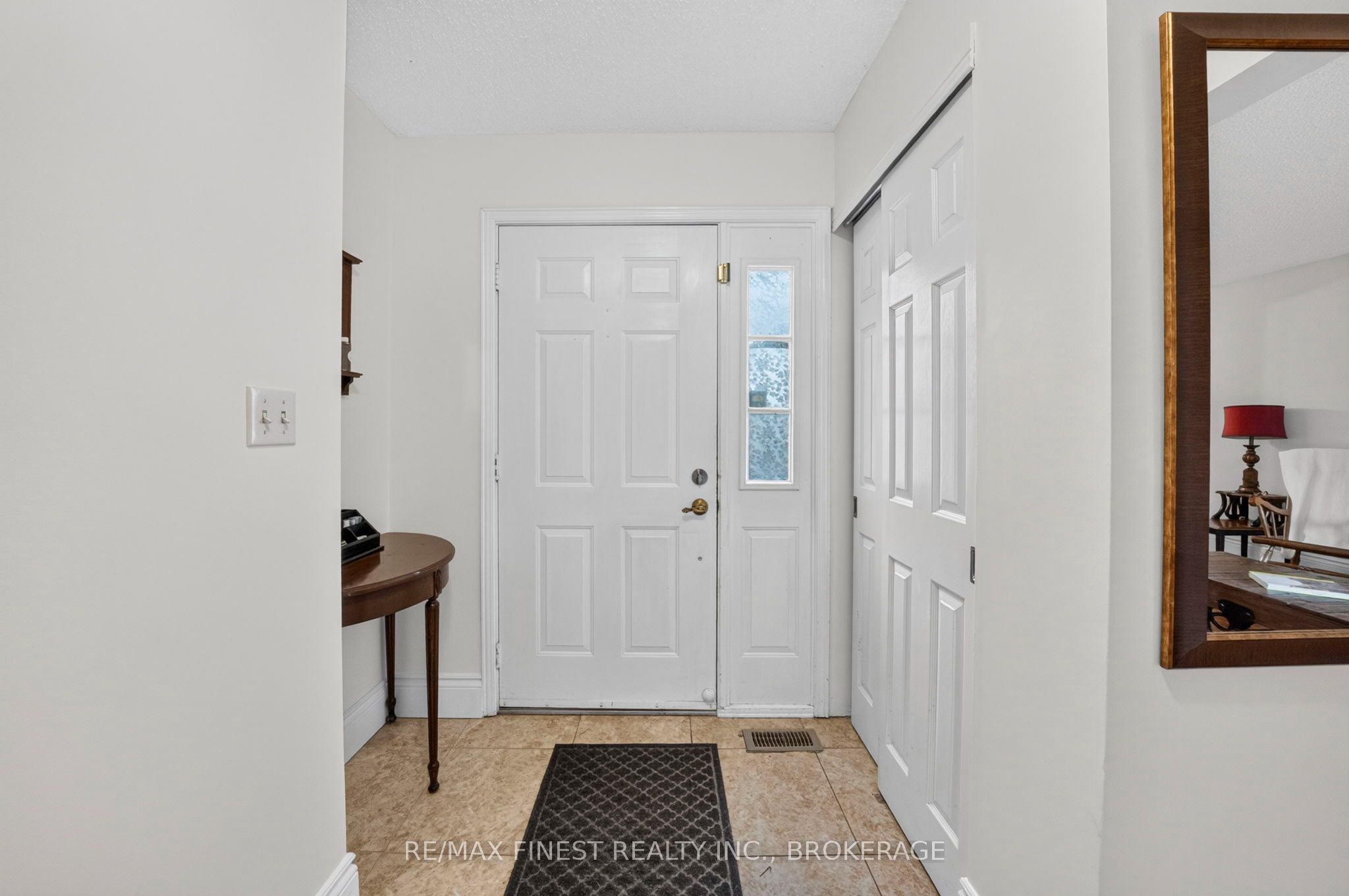 853 Apple Down Drive Property Photo 3