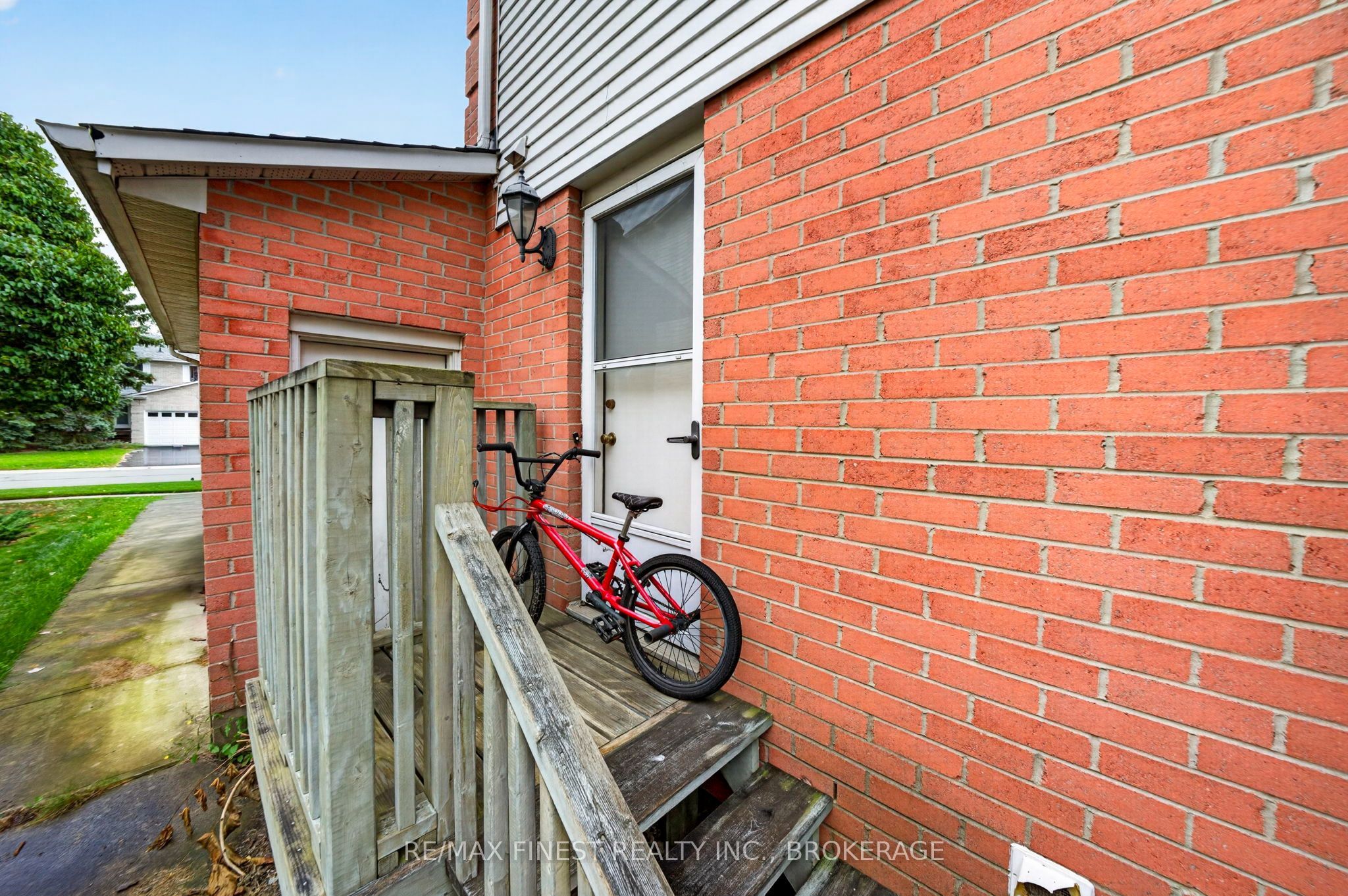 853 Apple Down Drive Property Photo 27