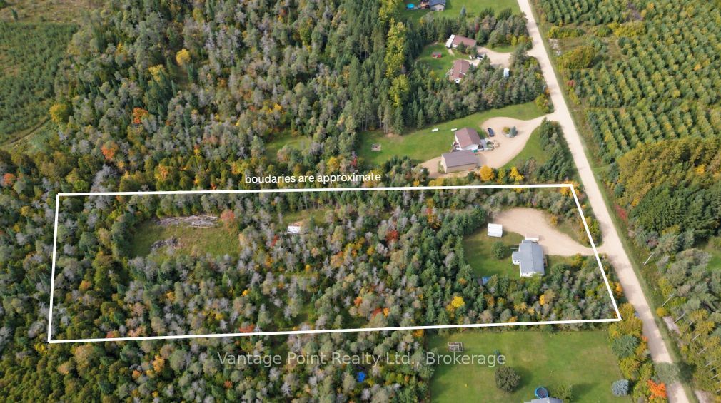 736038 West Back Line Property Photo 3