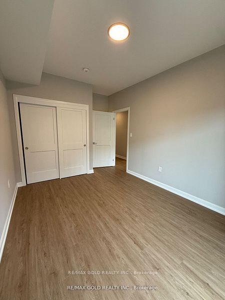 708 Woolwich Street 210 Property Photo 10