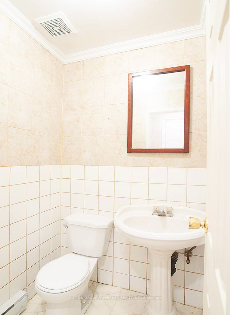 311 Vesta Road 16 Property Photo 10