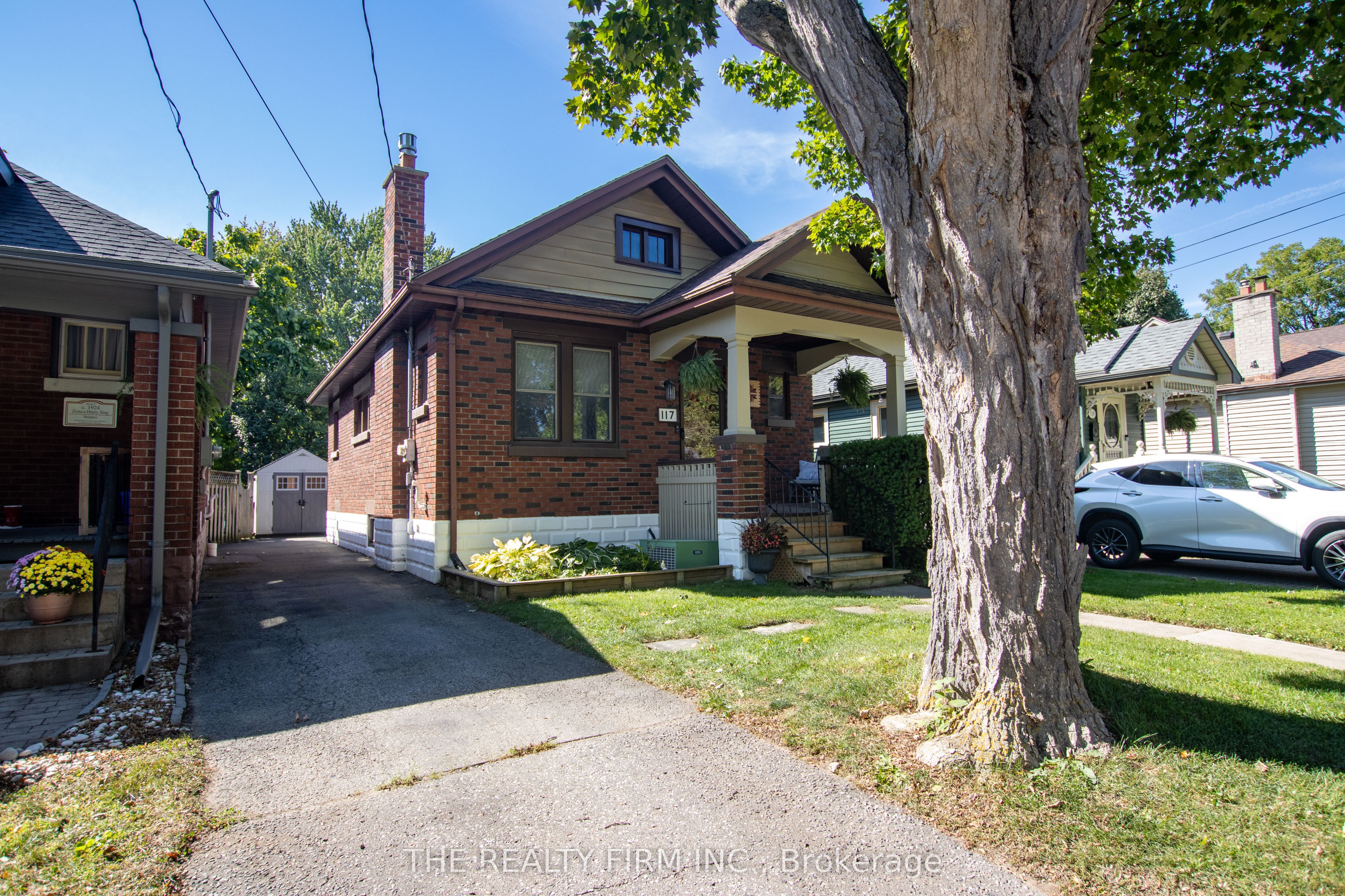 117 Thornton Avenue Property Photo 1