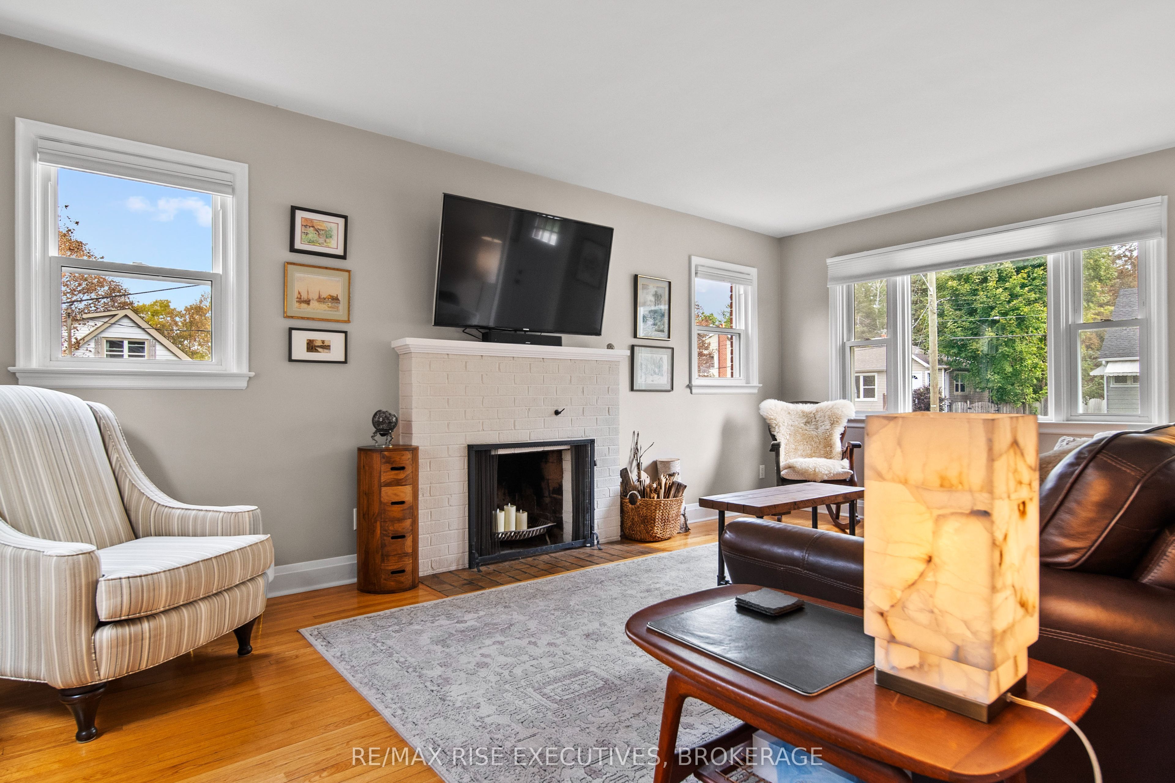 130 Florence Street Property Photo 8