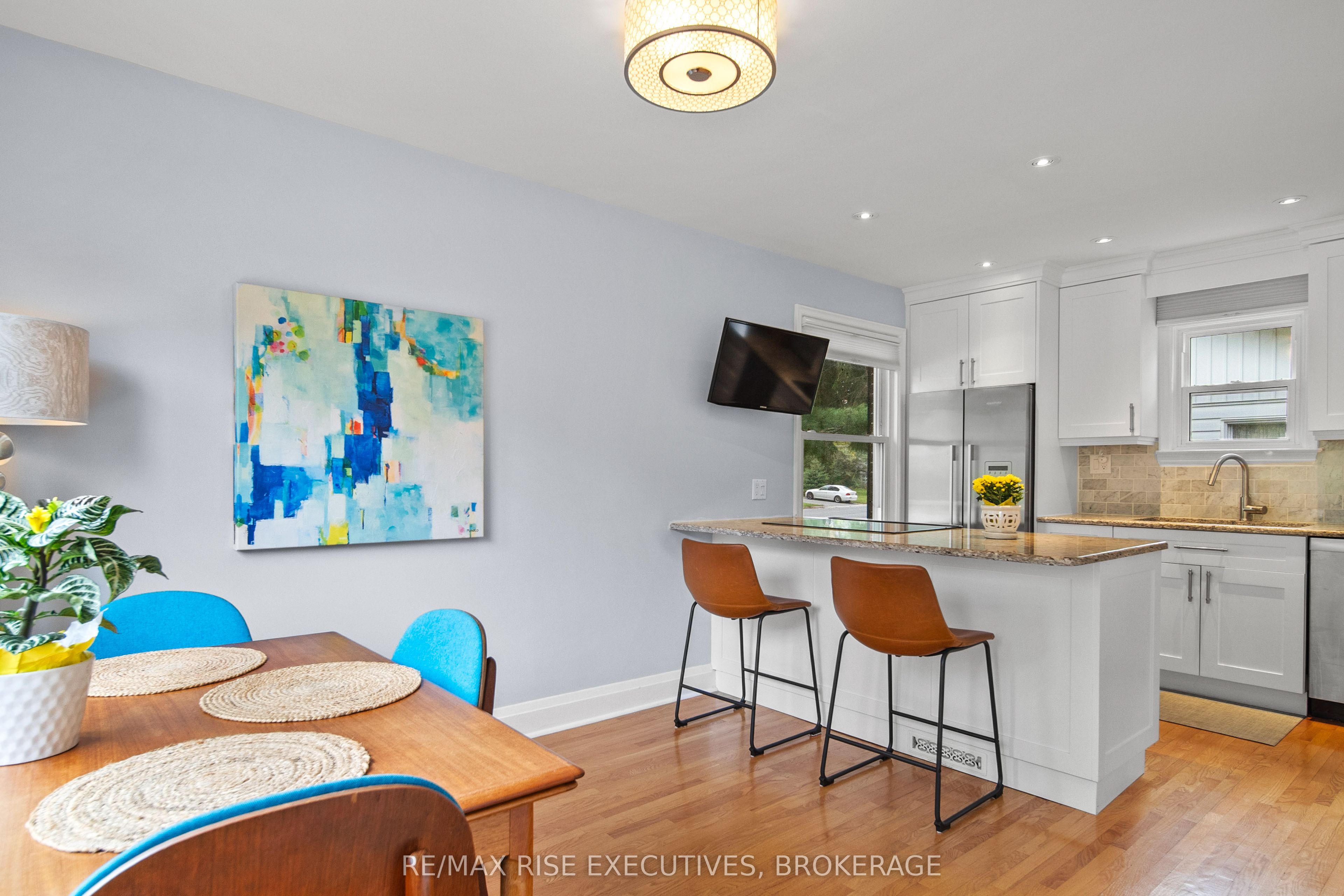 130 Florence Street Property Photo 10