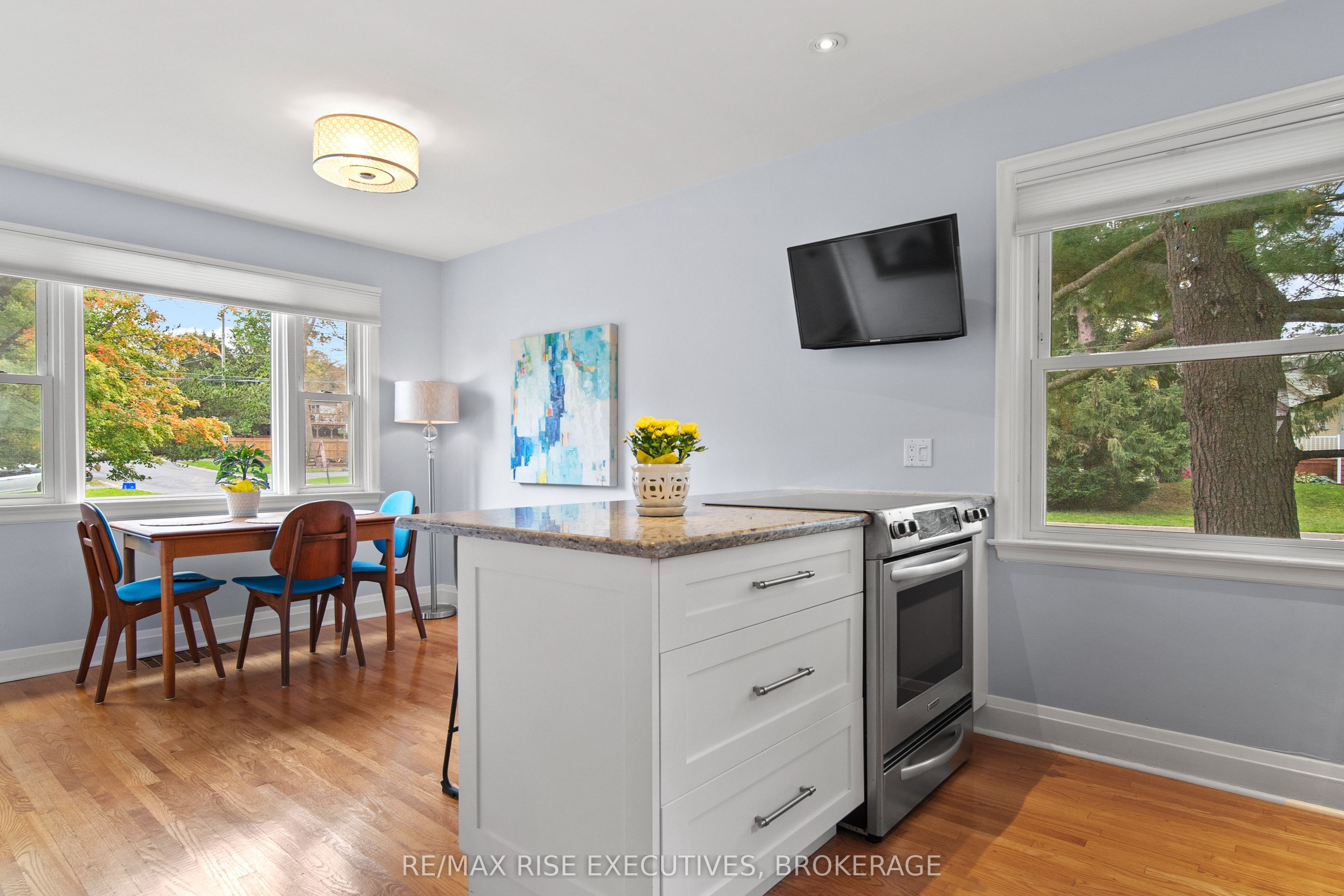 130 Florence Street Property Photo 14