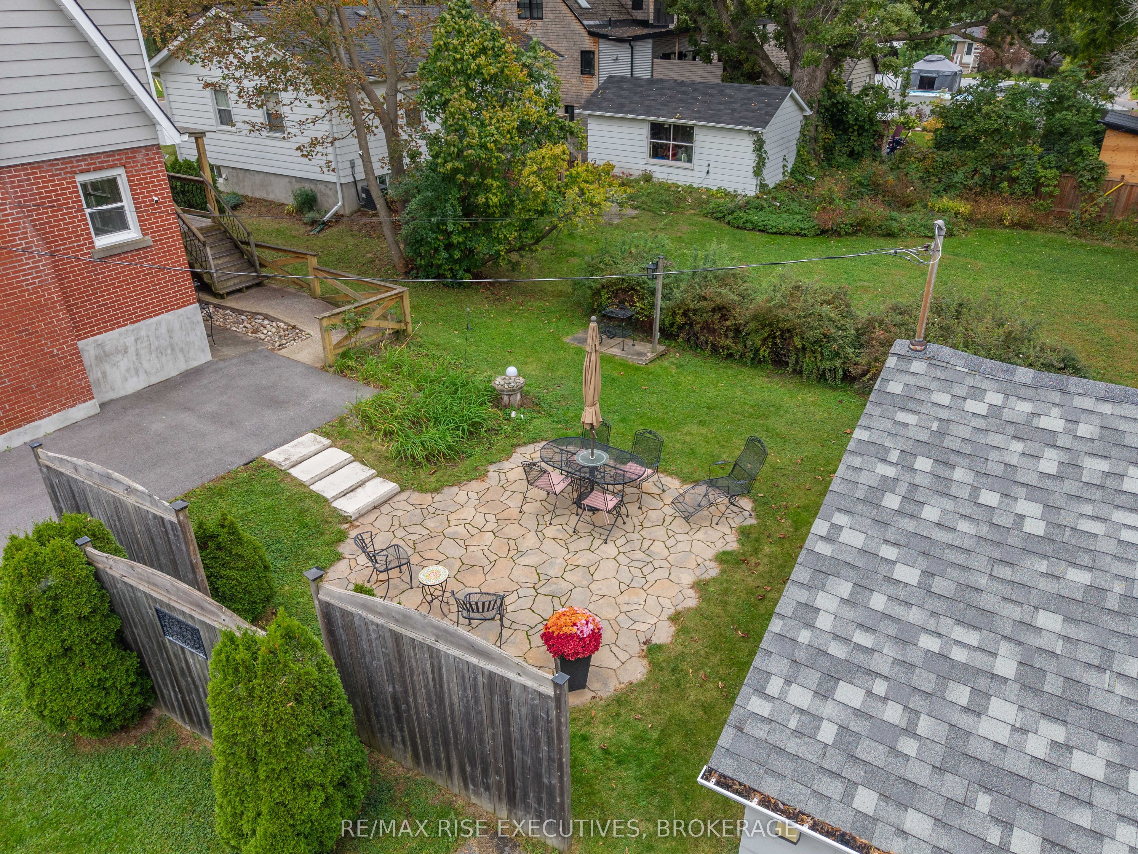 130 Florence Street Property Photo 39