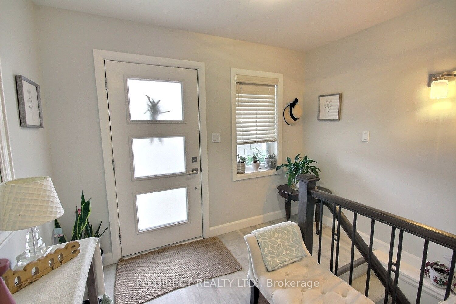 6 Dewal Place Property Photo 3