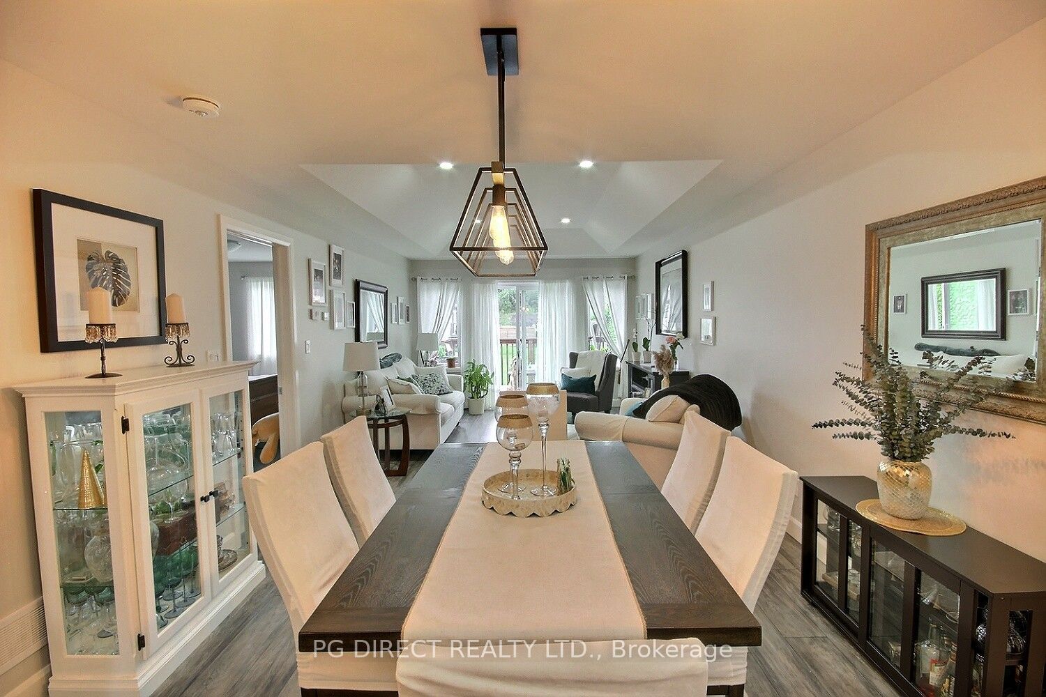 6 Dewal Place Property Photo 6