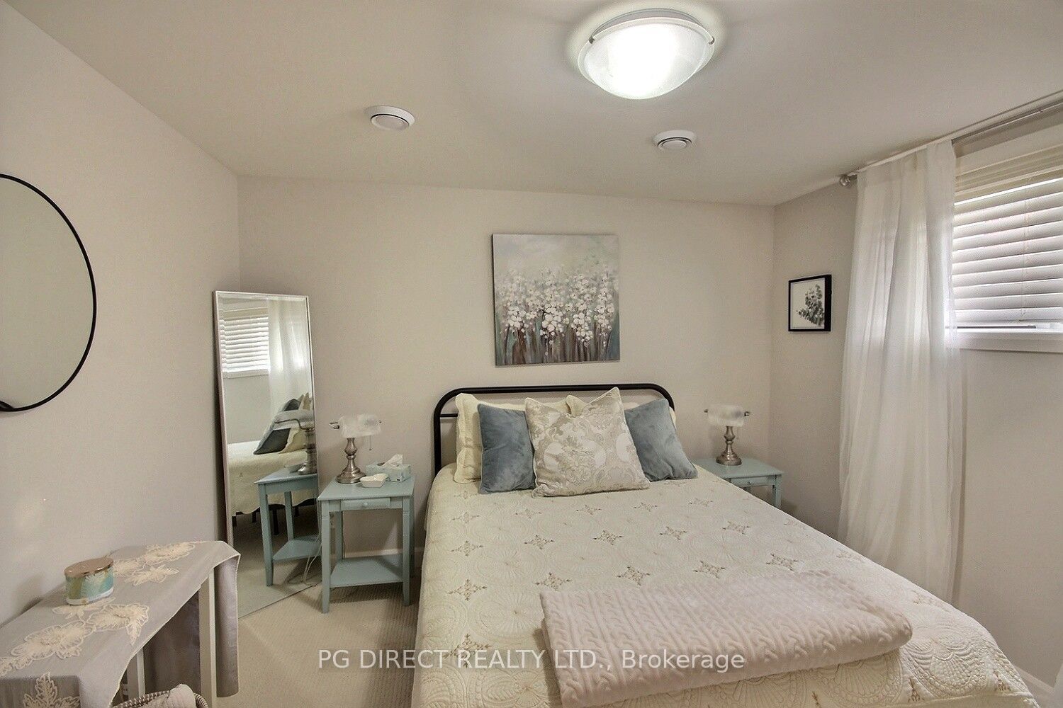 6 Dewal Place Property Photo 15