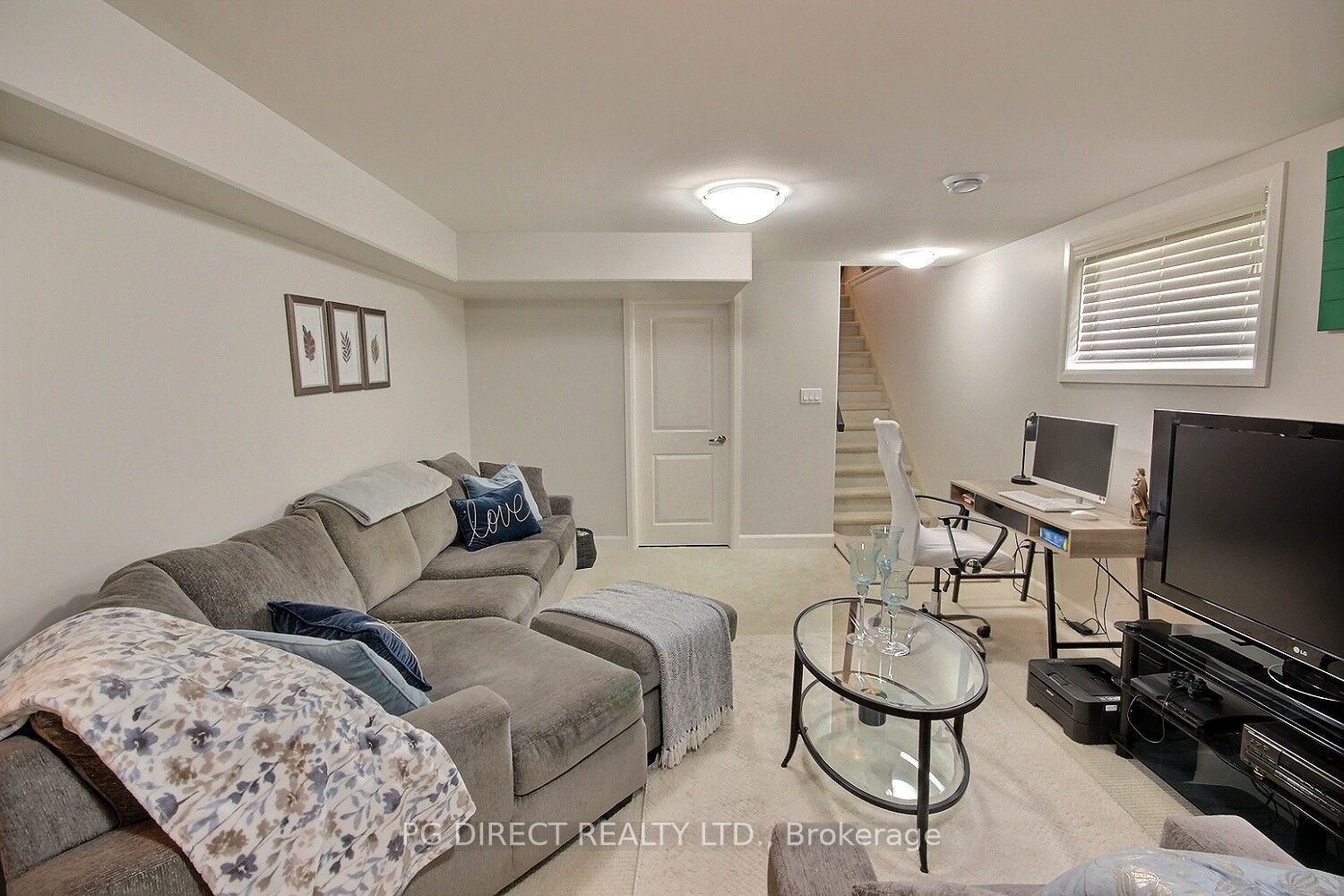 6 Dewal Place Property Photo 16
