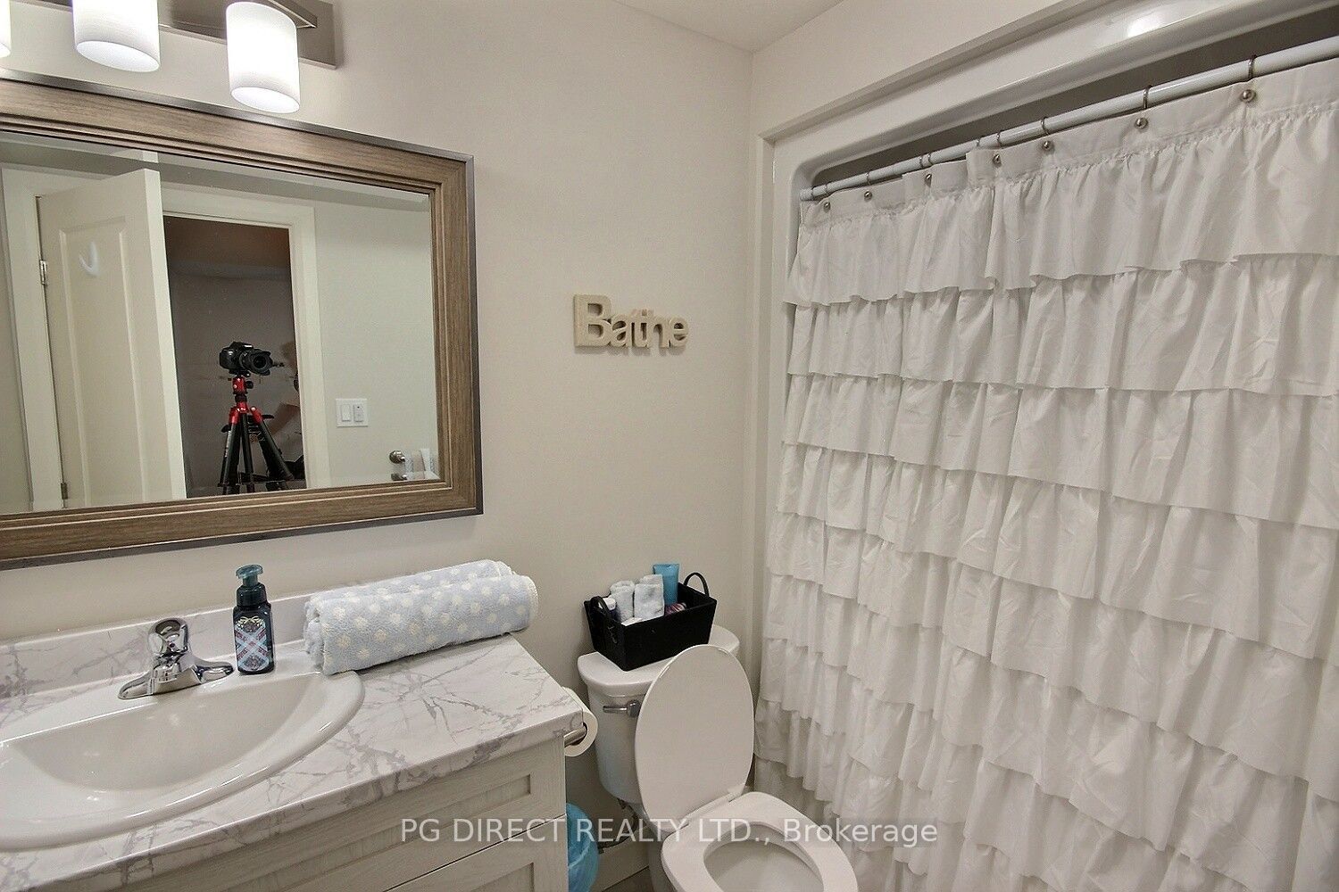 6 Dewal Place Property Photo 17