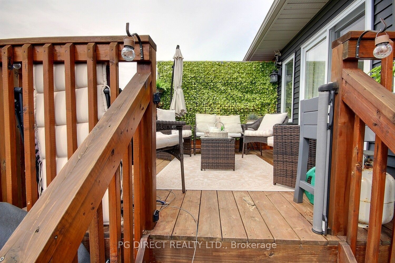 6 Dewal Place Property Photo 19