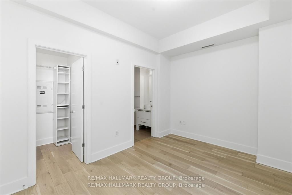101 Richmond Road 611 Property Photo 19