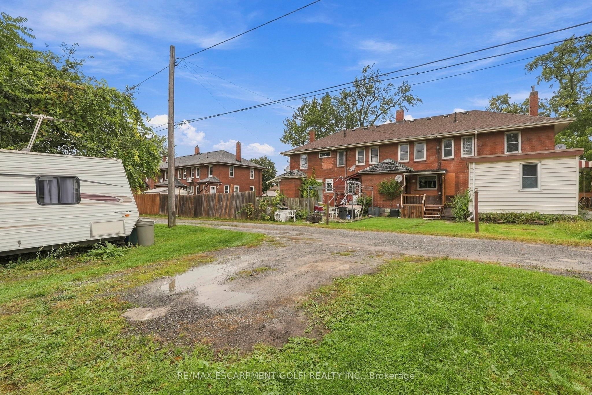 197 Lincoln Street Property Photo 16