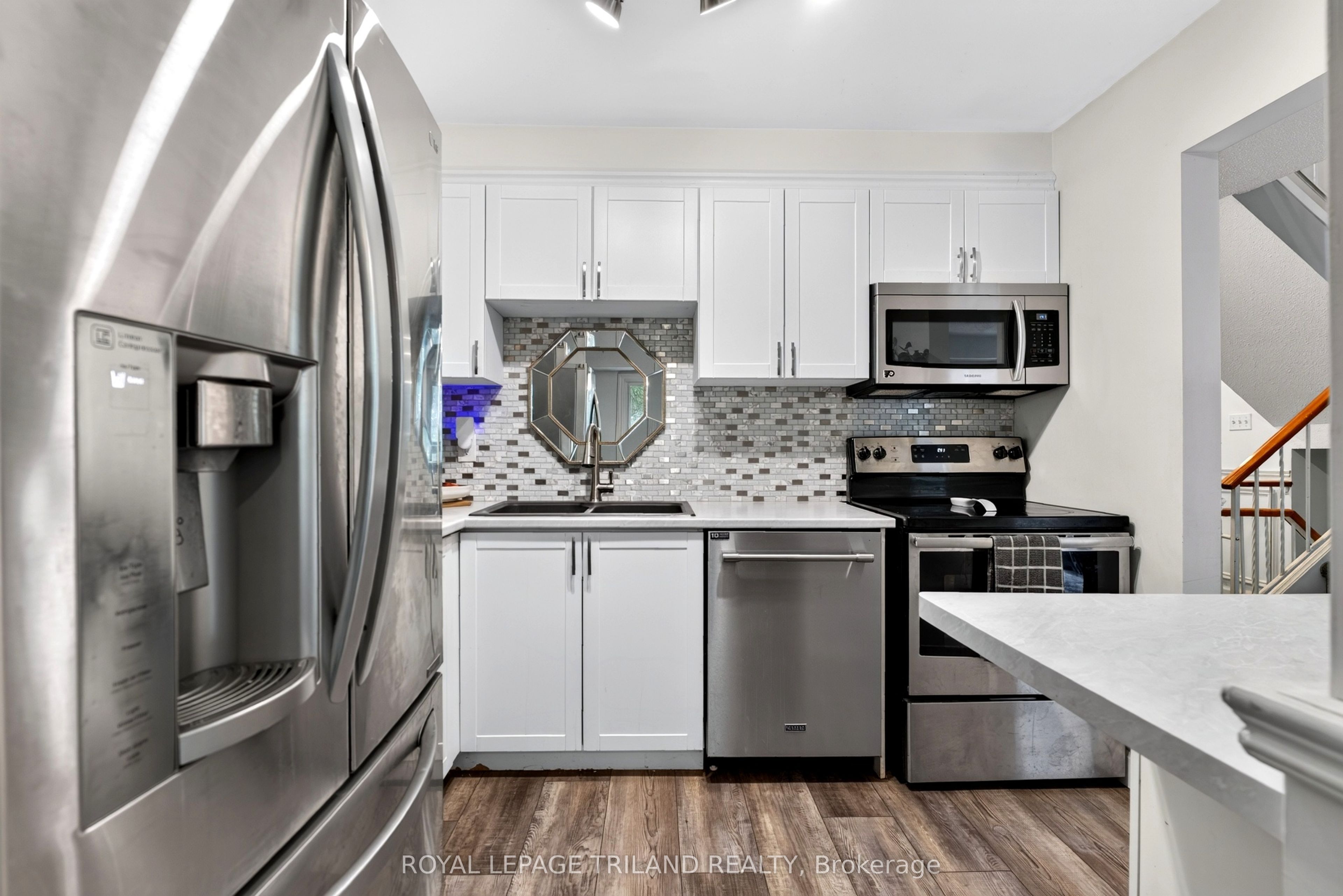 183 Ferguson Drive 2 Property Photo 12