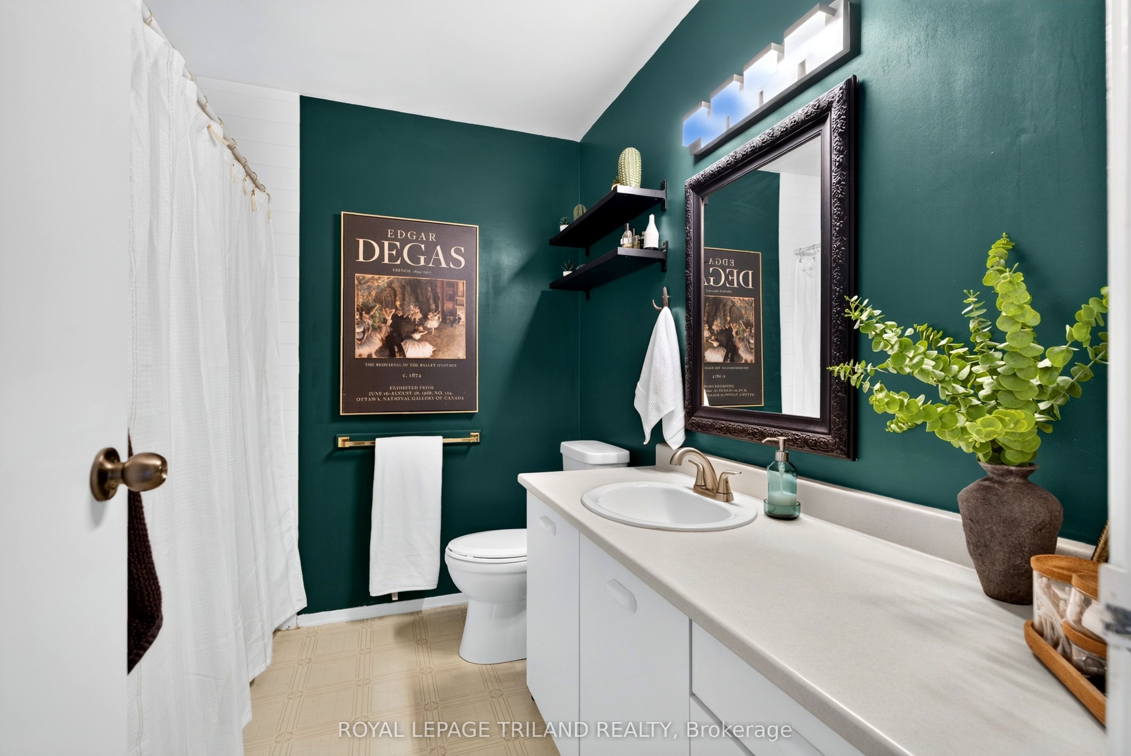 183 Ferguson Drive 2 Property Photo 15