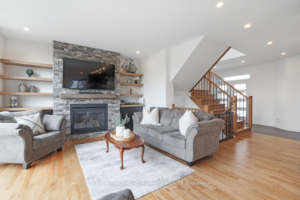 541 Barrage Street Property Photo 16