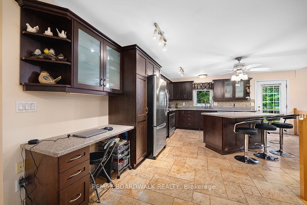 38 Cloutier Drive Property Photo 6