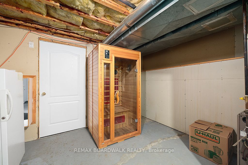 38 Cloutier Drive Property Photo 35