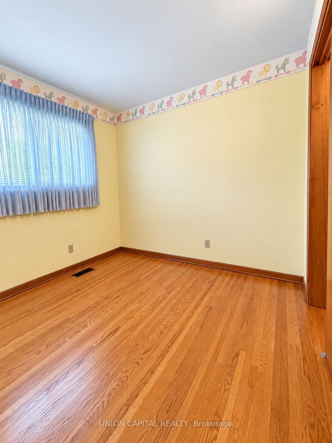 21 Croydon Drive Property Photo 24