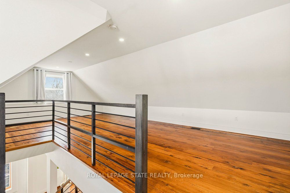 282 Hess Street S Property Photo 26