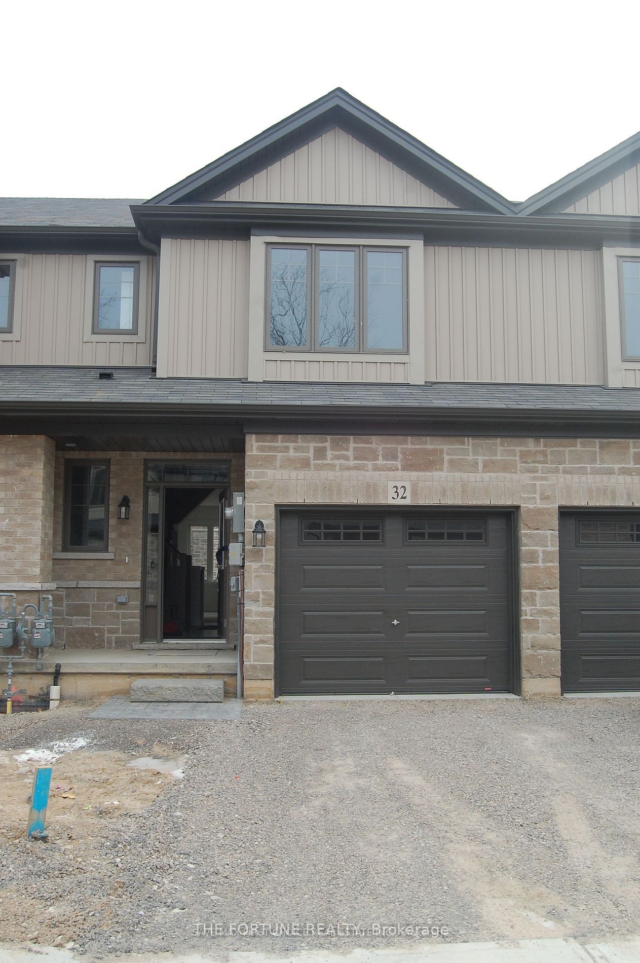 1 Tom Brown Drive 32 Property Photo 4