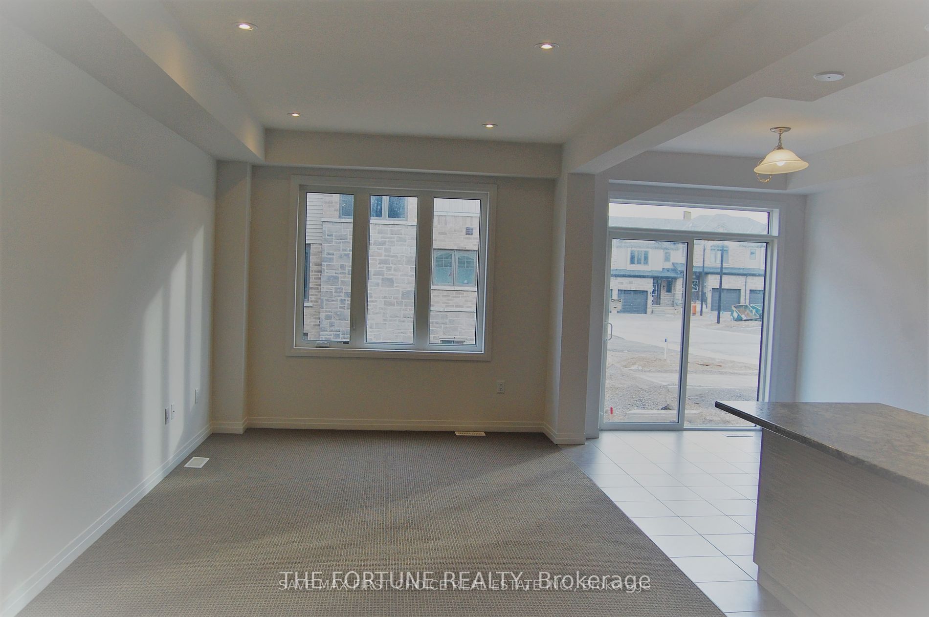 1 Tom Brown Drive 32 Property Photo 18