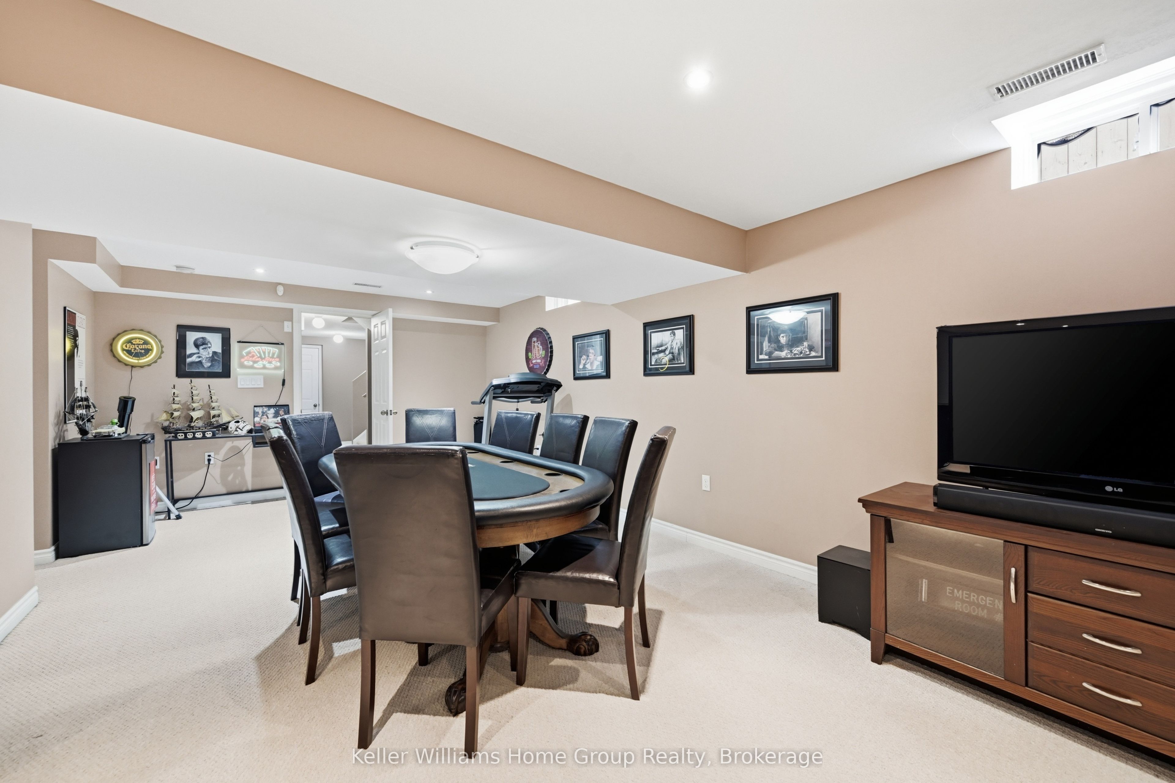 31 Vinifera Drive Property Photo 36