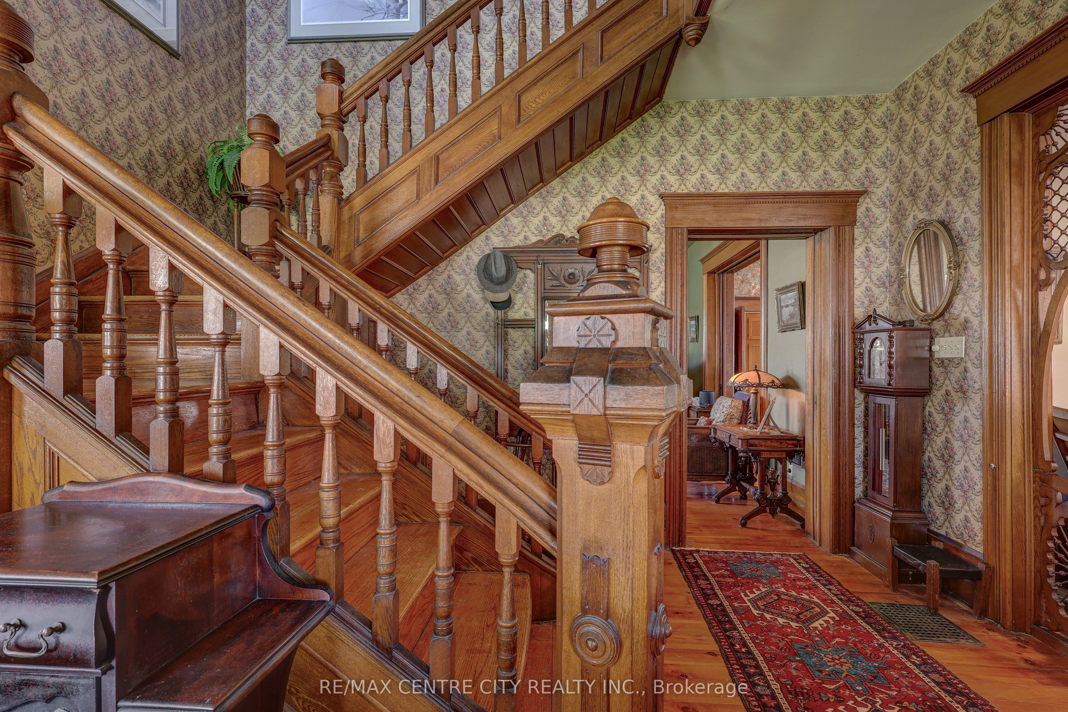 9321 Richmond Road Property Photo 7