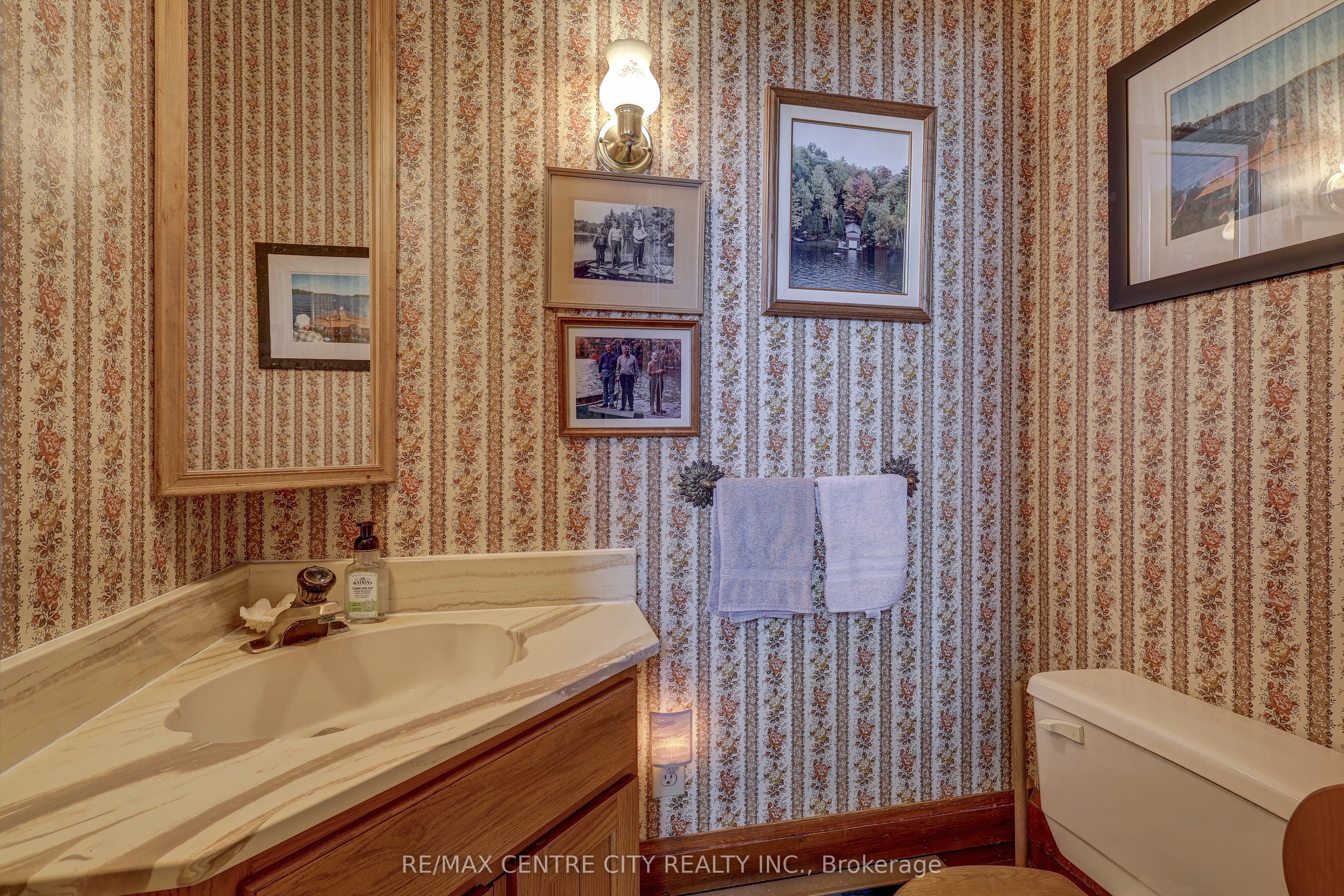 9321 Richmond Road Property Photo 23