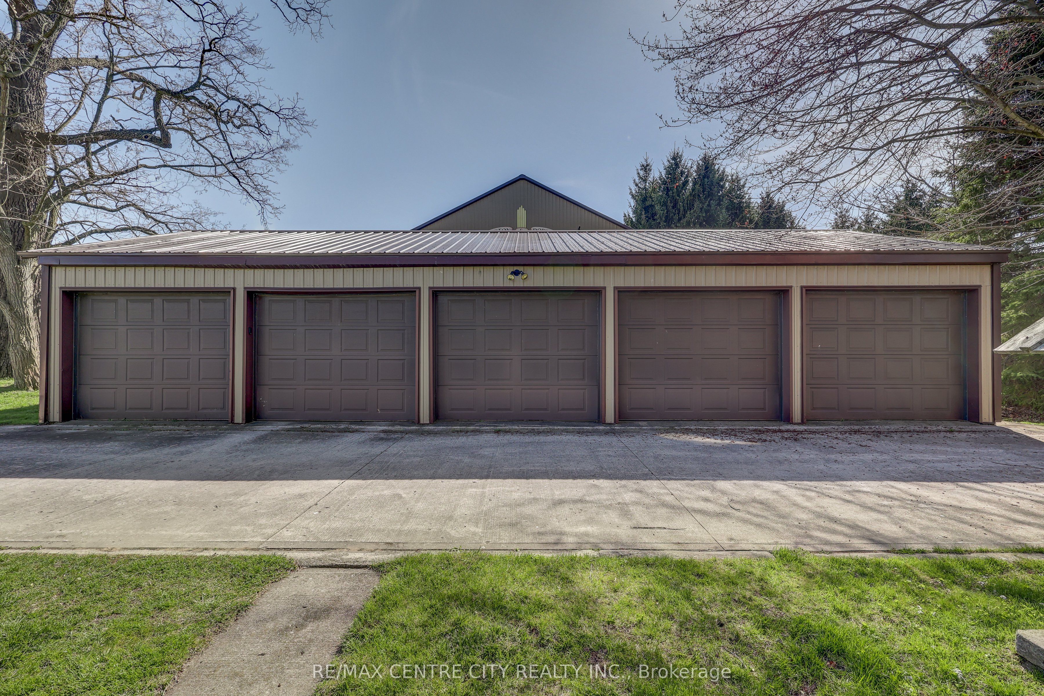 9321 Richmond Road Property Photo 39