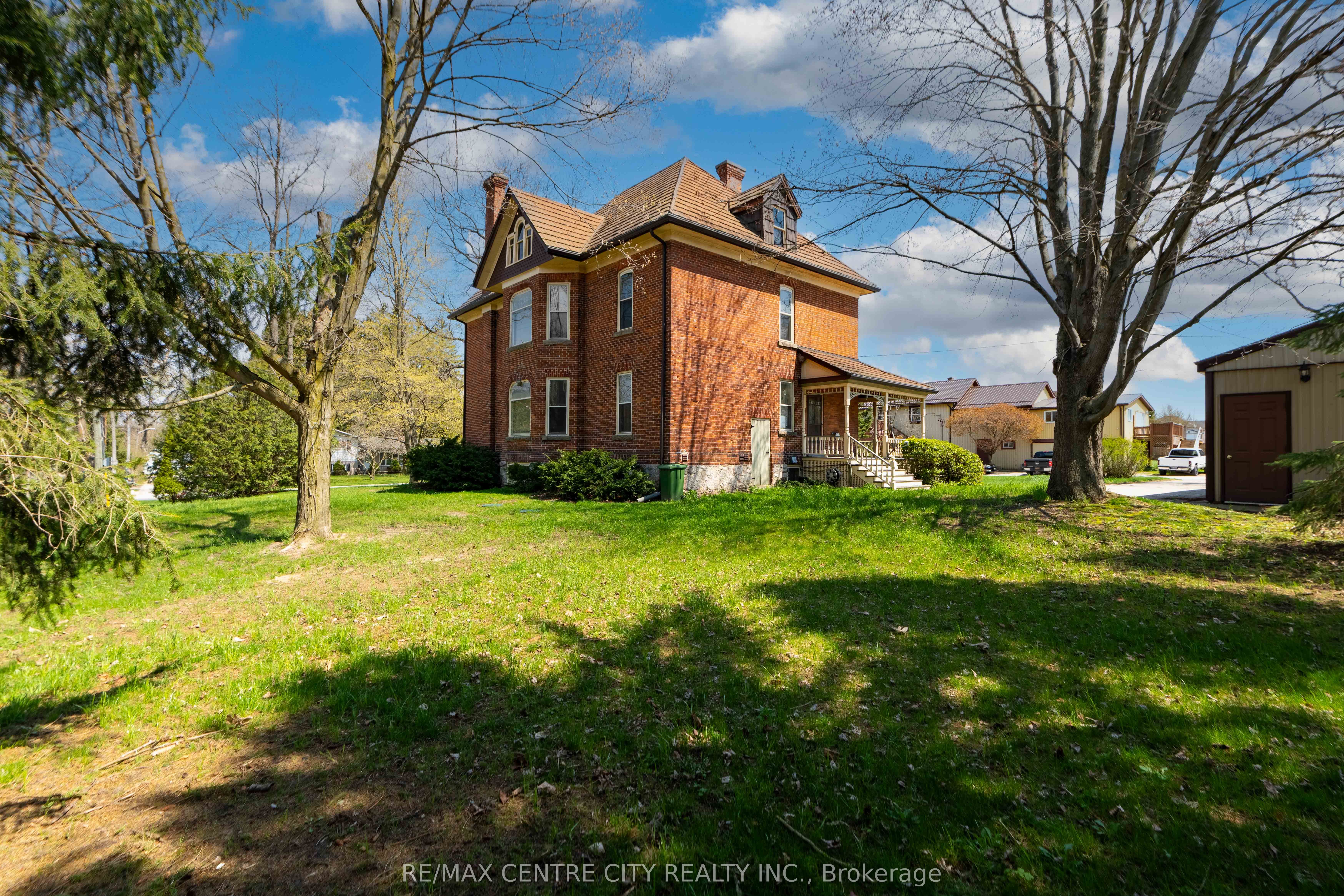 9321 Richmond Road Property Photo 43