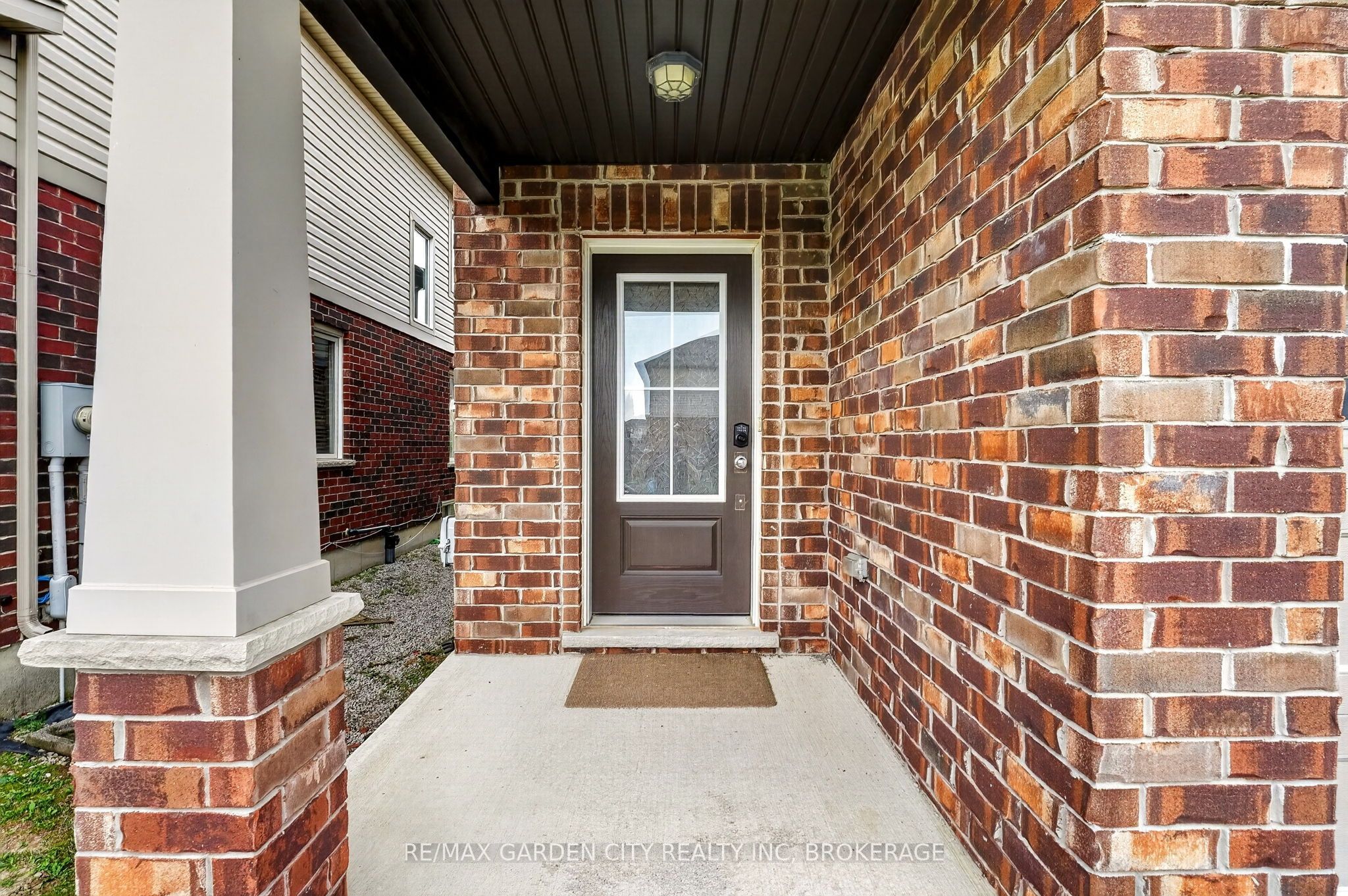 53 Elderberry Road Property Photo 3