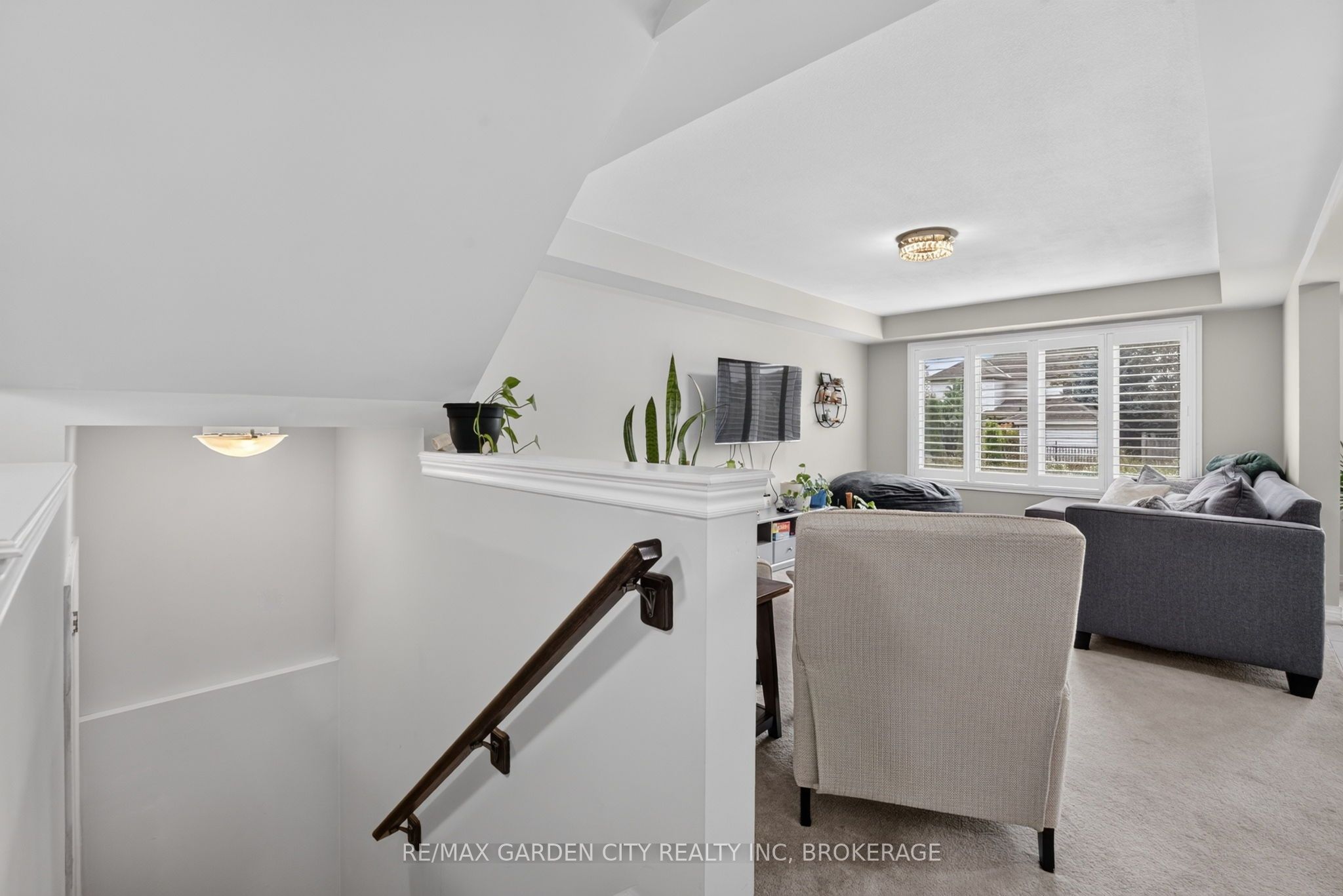 53 Elderberry Road Property Photo 9