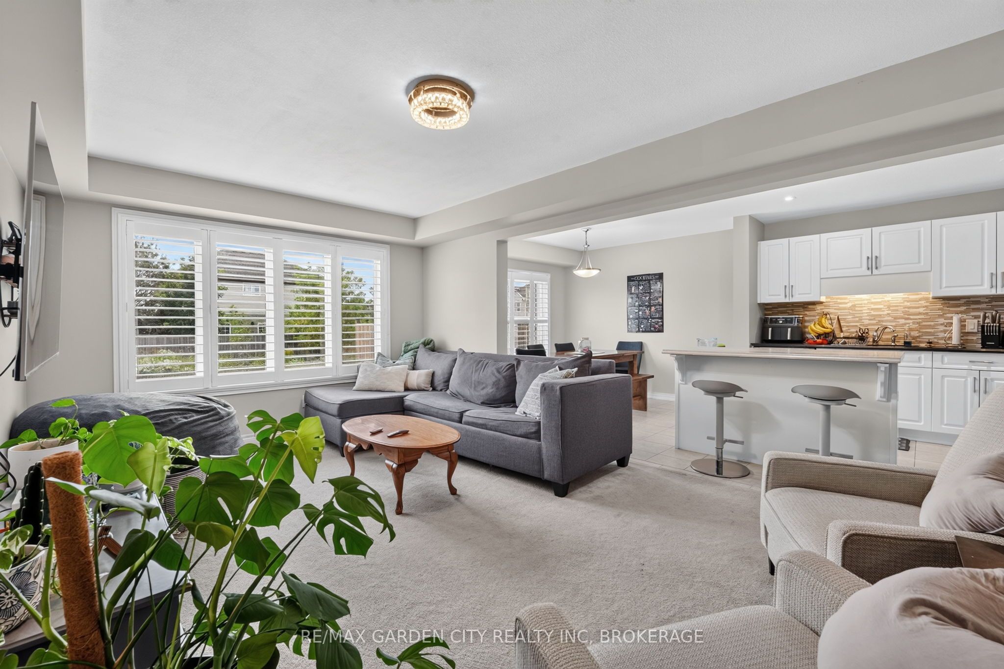 53 Elderberry Road Property Photo 12