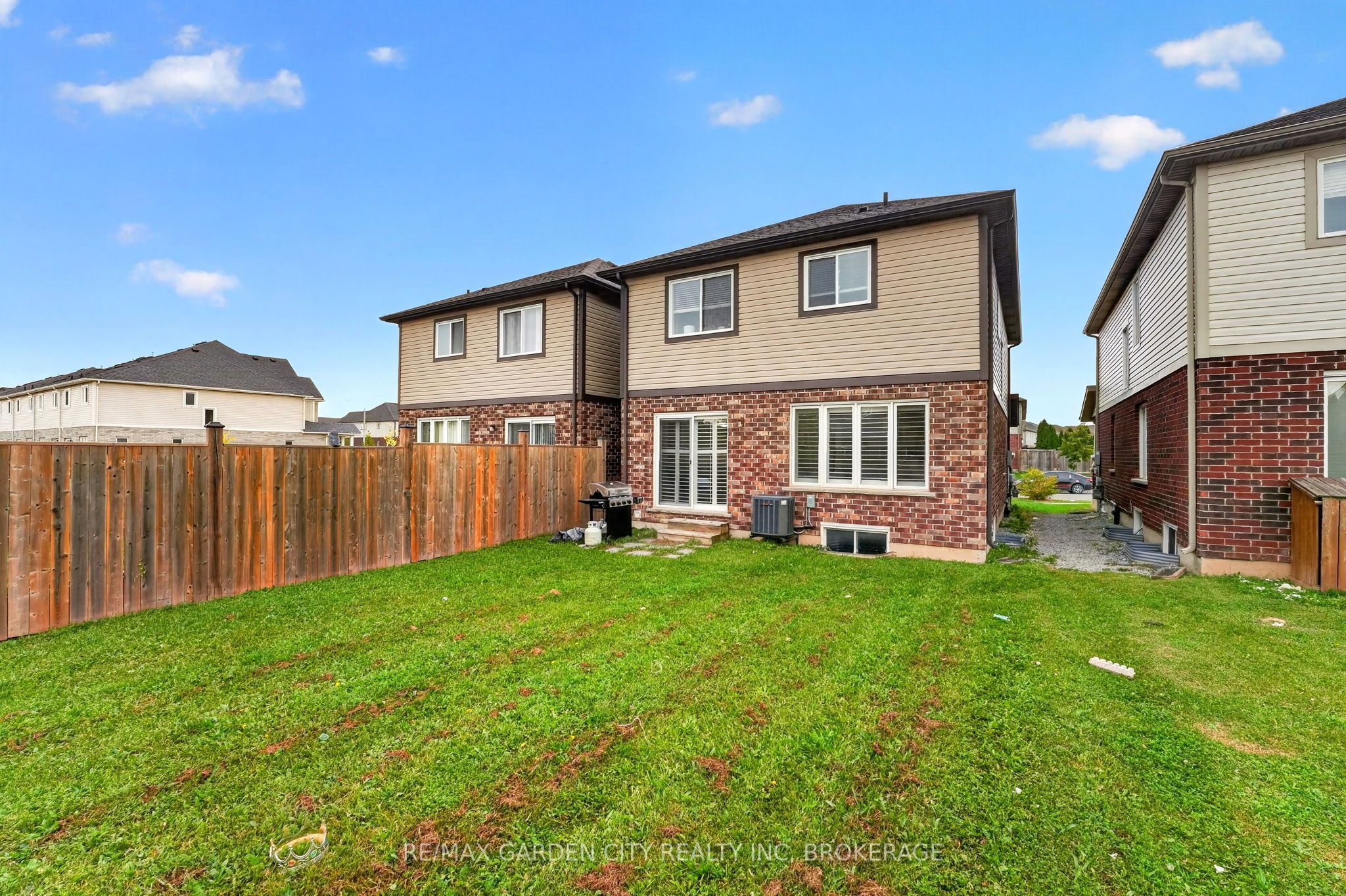 53 Elderberry Road Property Photo 37