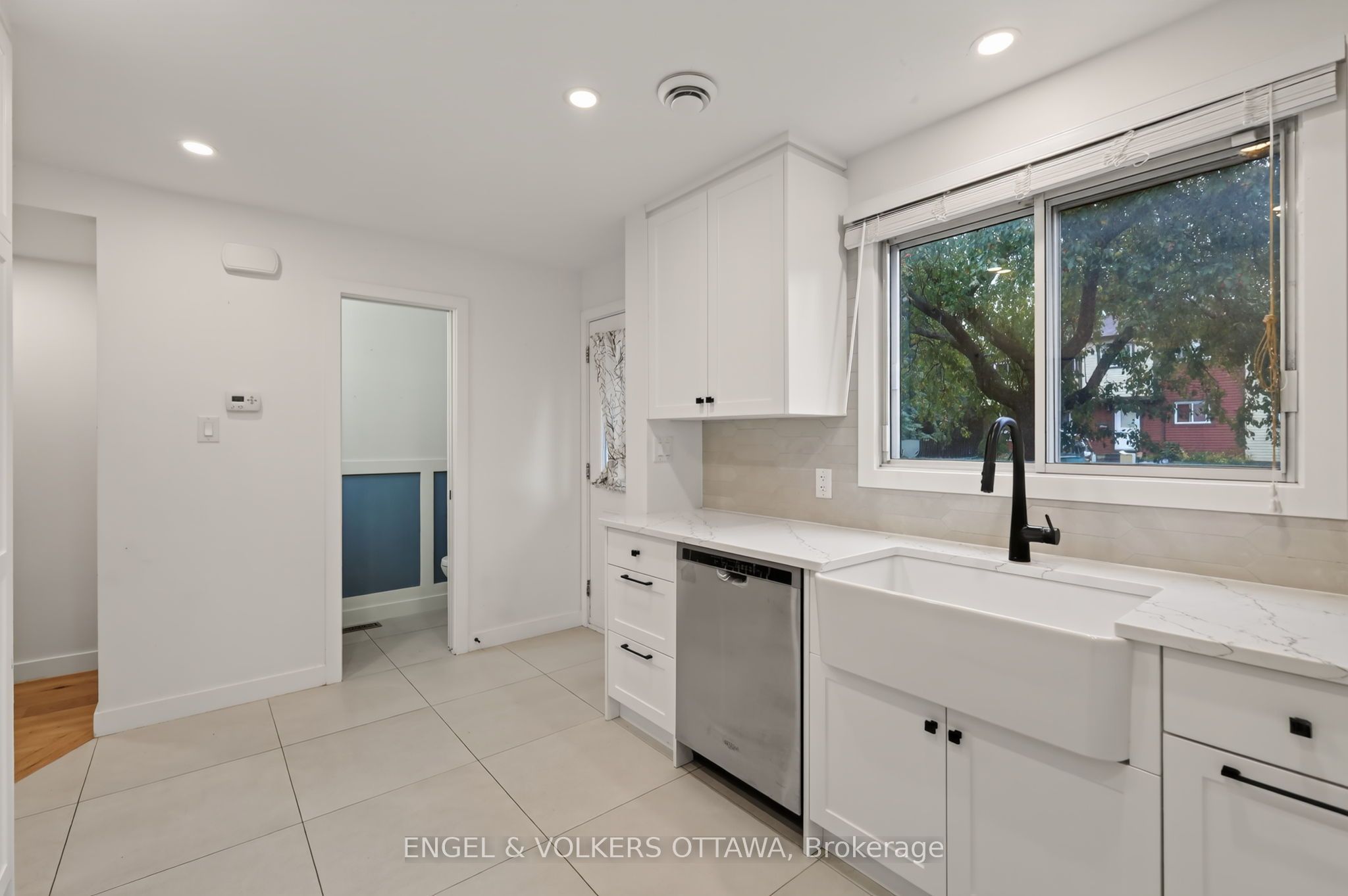 259 Teal Crescent Property Photo 10