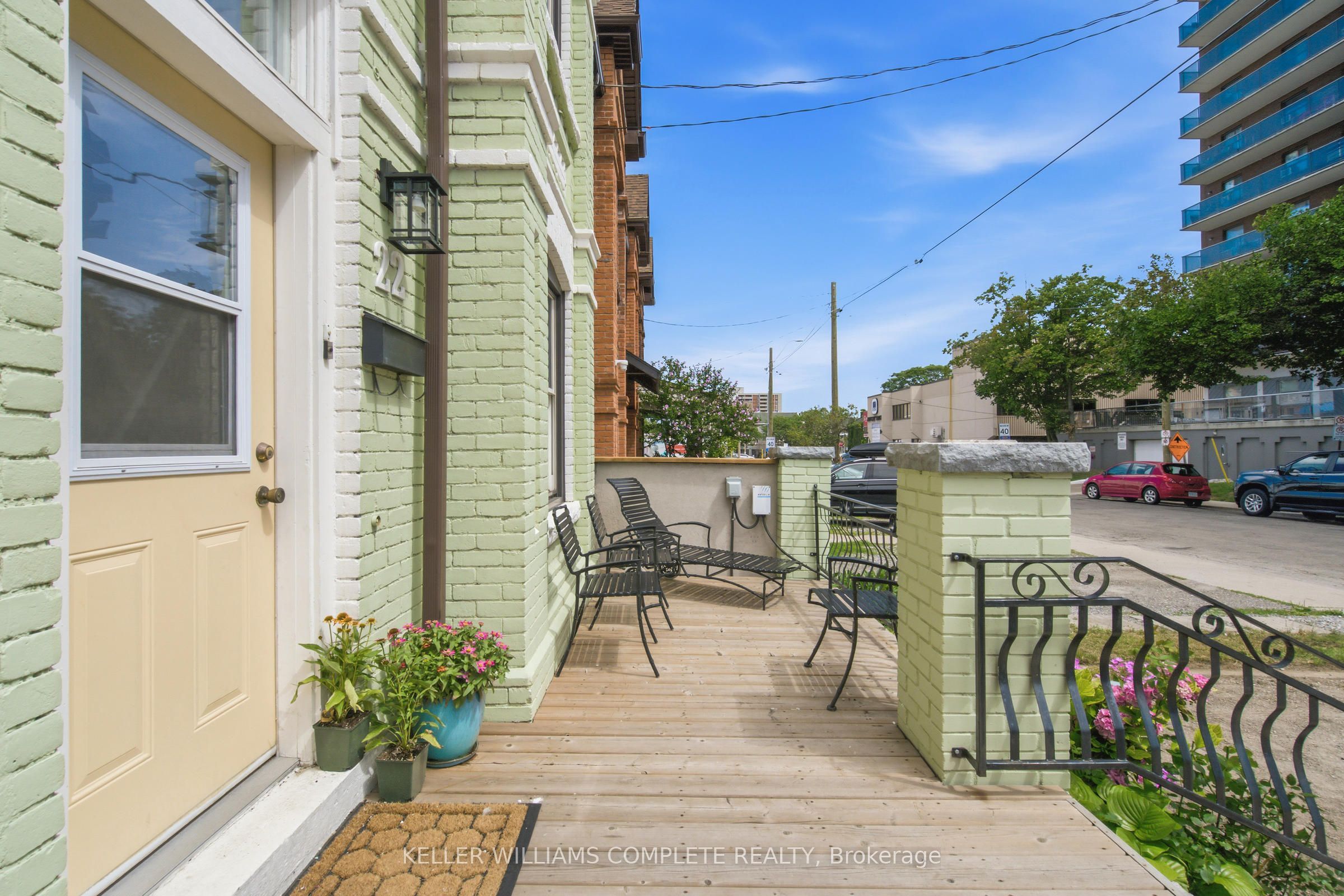 22 Spring Street Property Photo 3