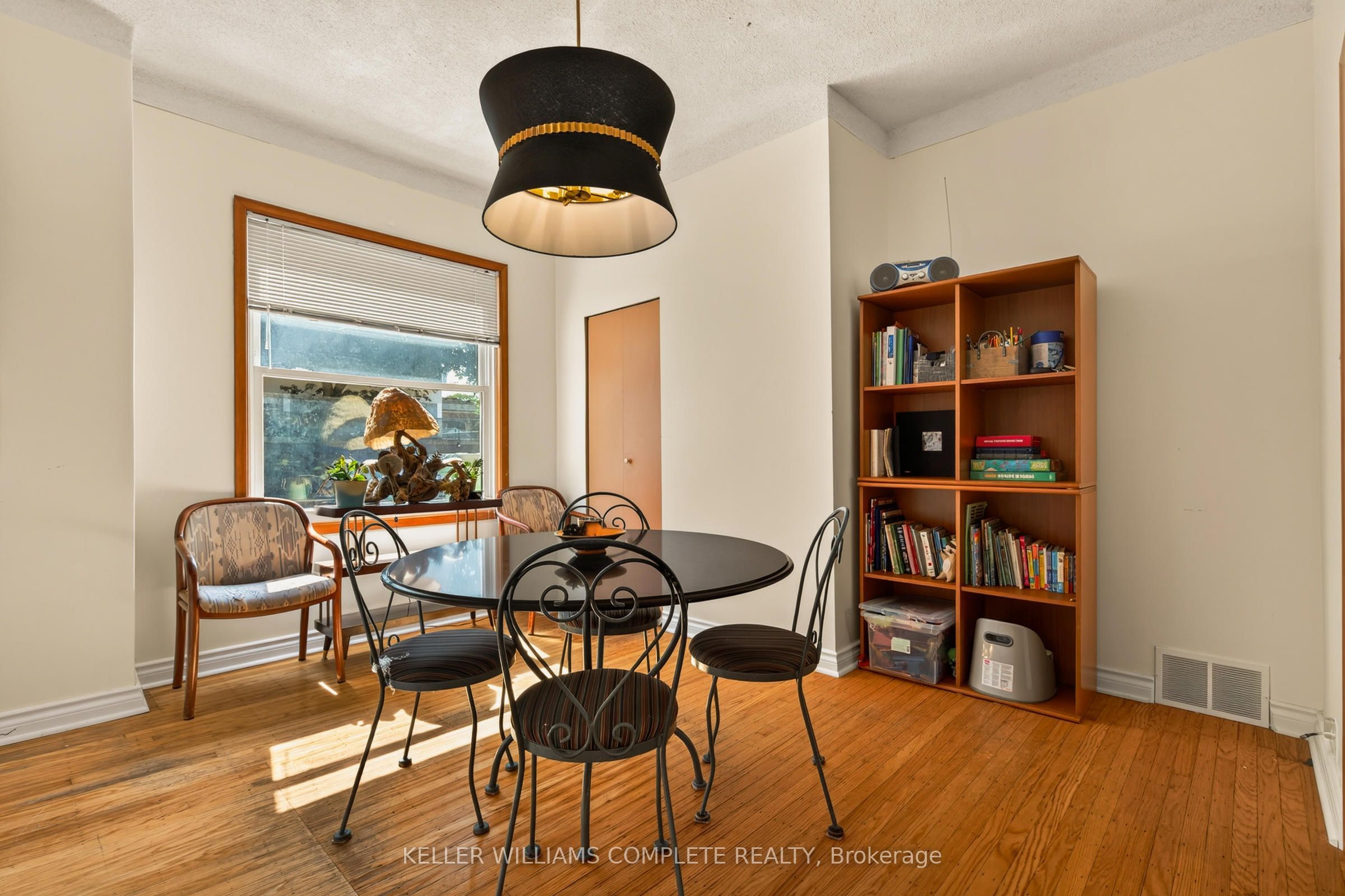 22 Spring Street Property Photo 14