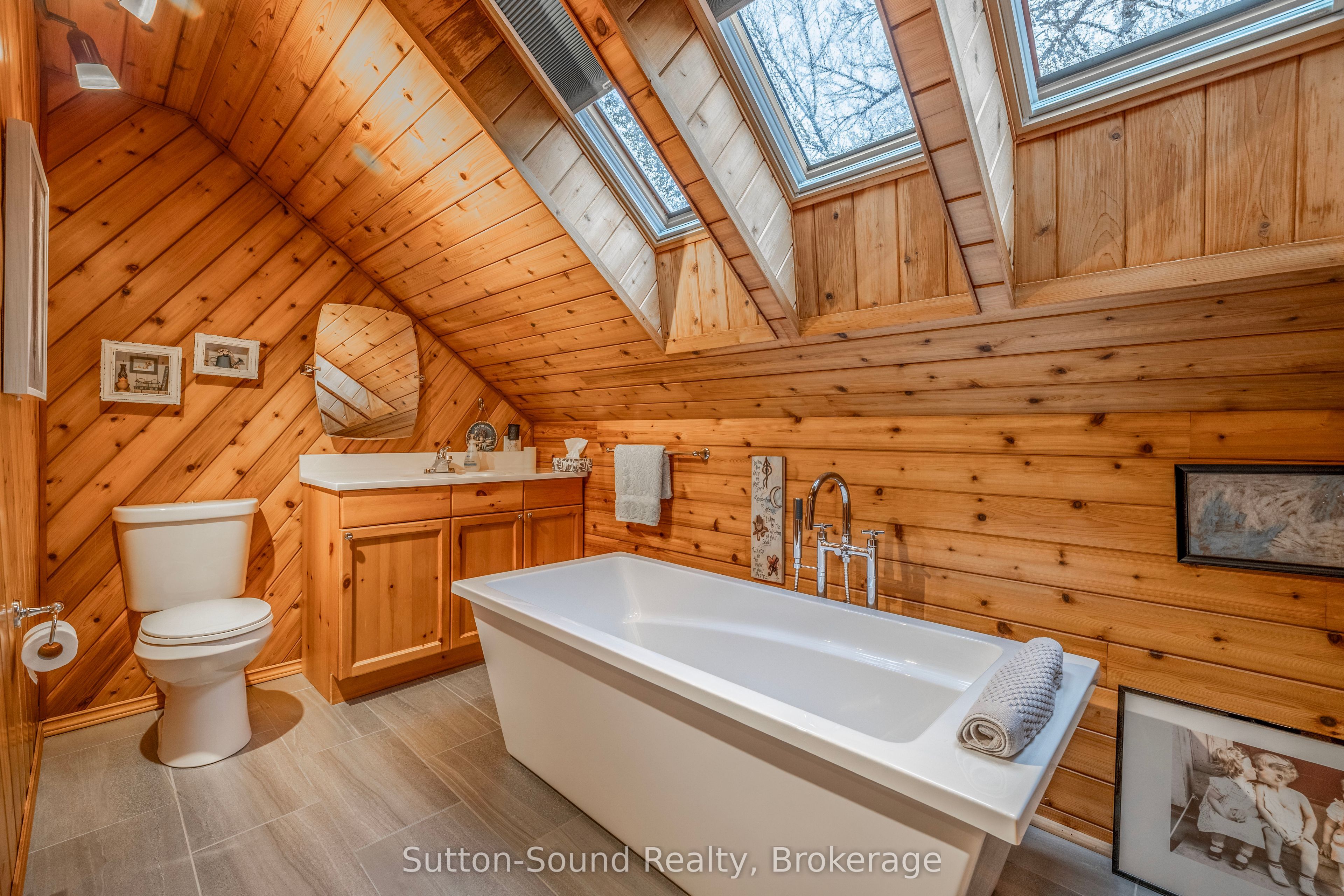 625 Mallory Beach Road Property Photo 19