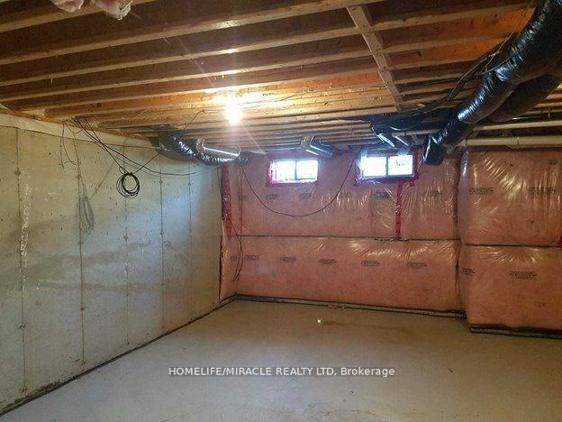 35 Sherway Street Property Photo 15